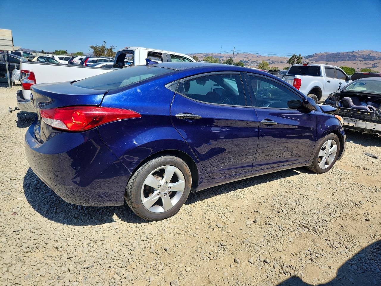 2013 Hyundai Elantra Gls Blue vin: 5NPDH4AE1DH440054