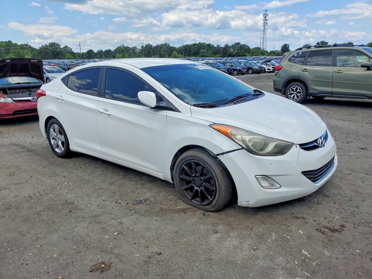 2013 Hyundai Elantra Gls Белый vin: 5NPDH4AE1DH452205