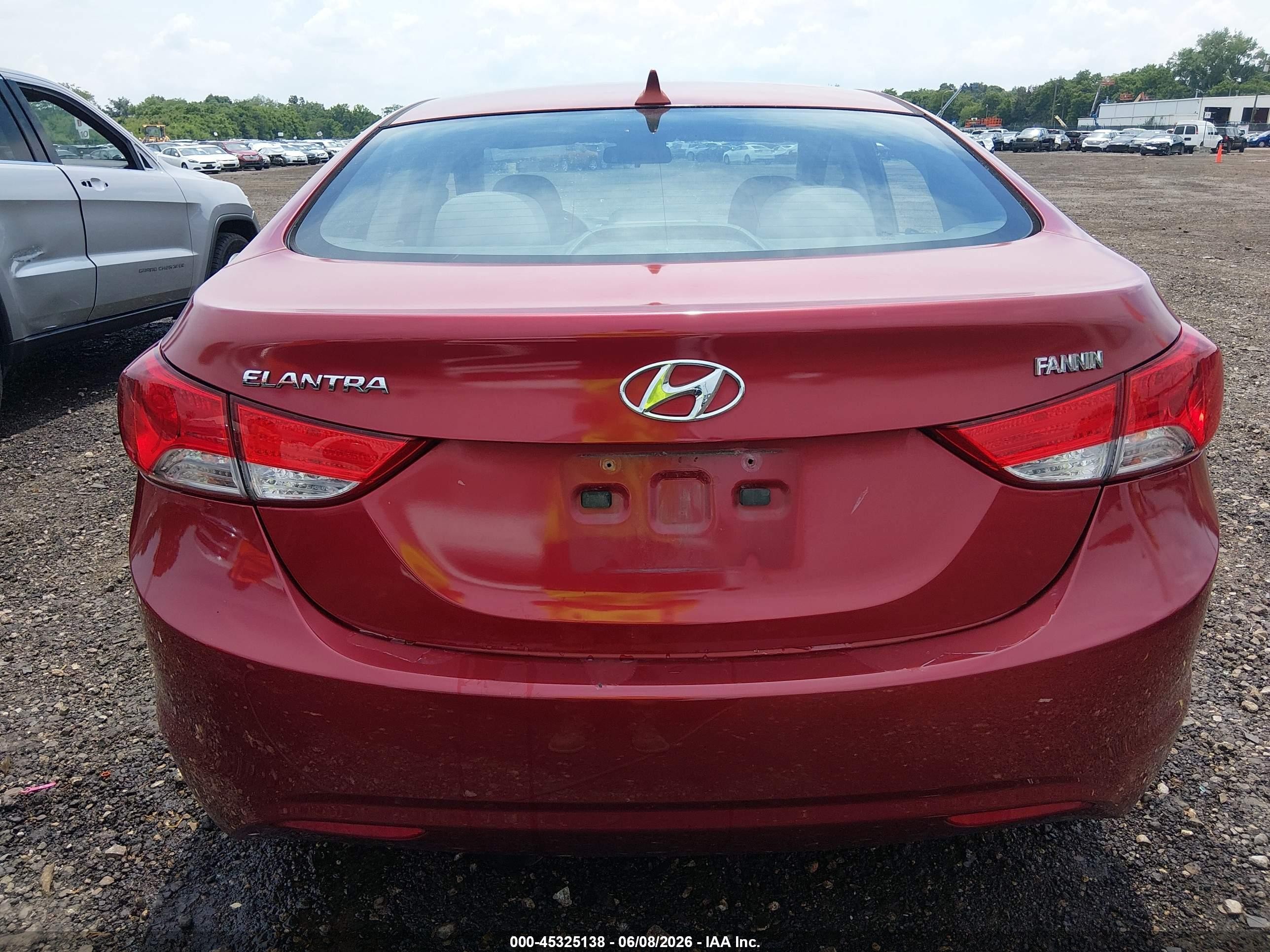 2013 Hyundai Elantra Gls Maroon vin: 5NPDH4AE1DH453449