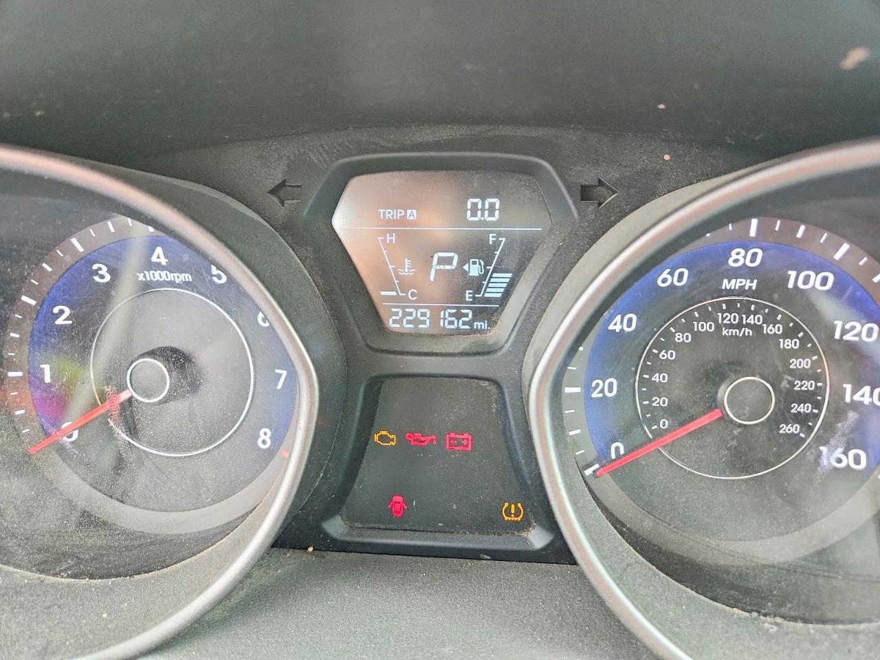 2014 Hyundai Elantra Se Красный vin: 5NPDH4AE1EH456160