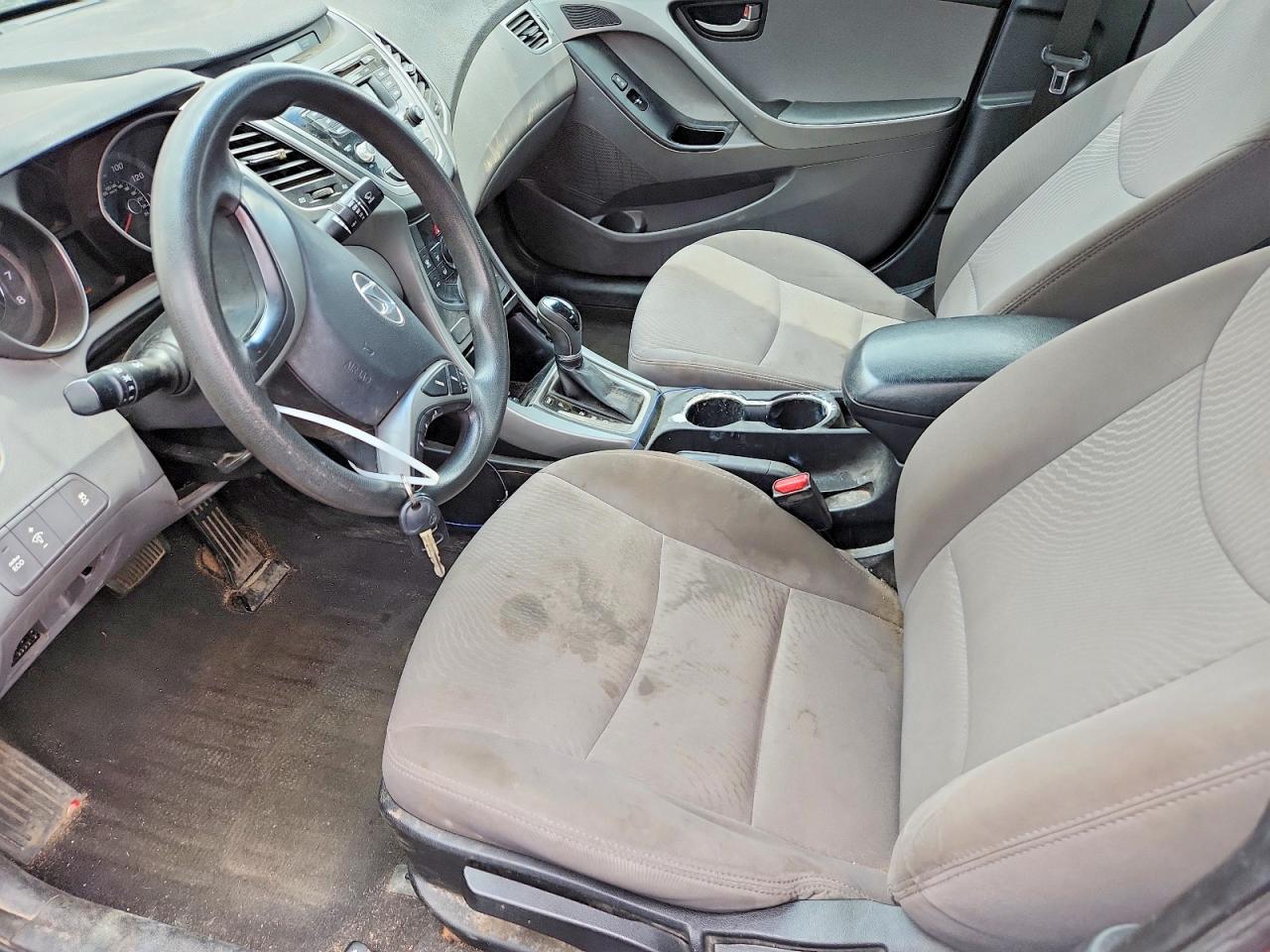 2014 Hyundai Elantra Se Красный vin: 5NPDH4AE1EH456160