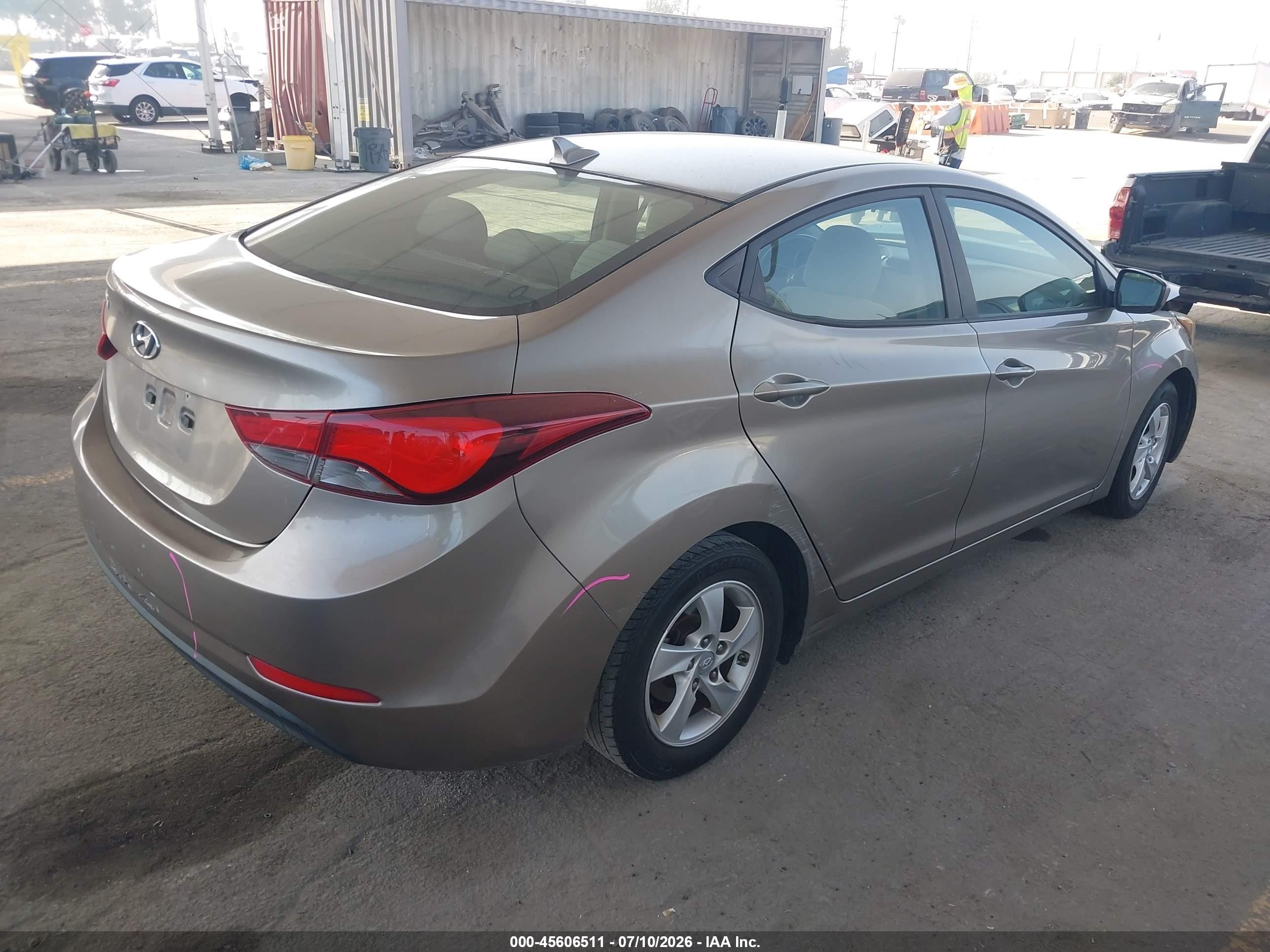 2014 Hyundai Elantra Se Gold vin: 5NPDH4AE1EH461956