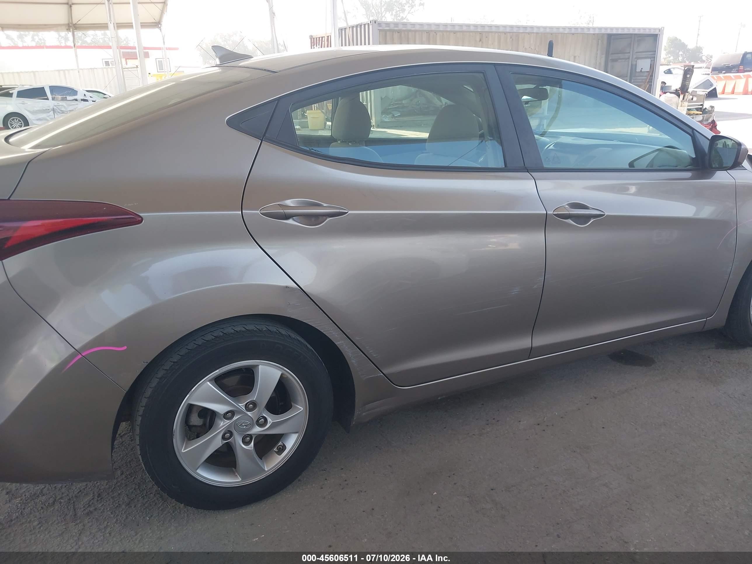 2014 Hyundai Elantra Se Gold vin: 5NPDH4AE1EH461956