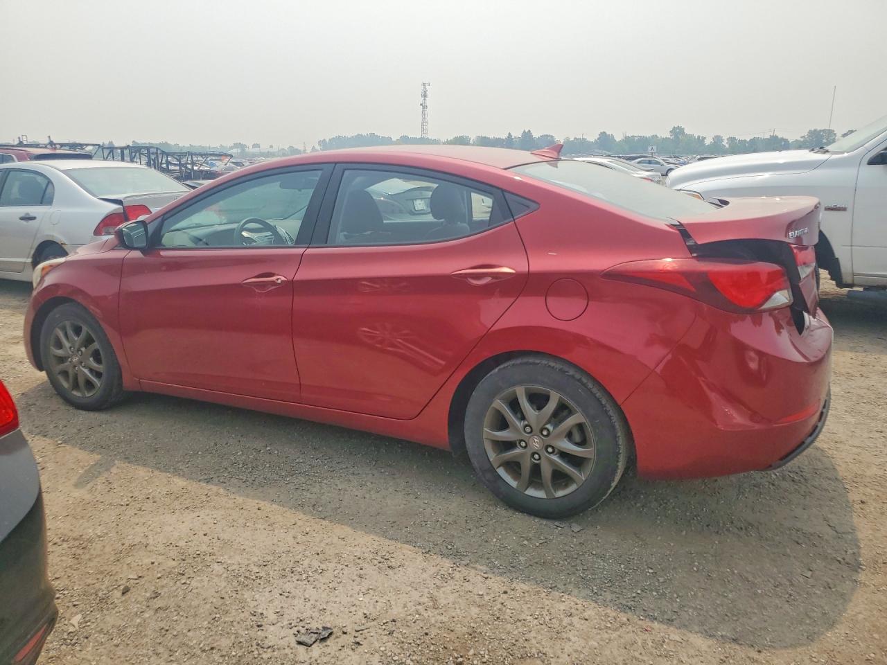 2014 Hyundai Elantra Red vin: 5NPDH4AE1EH465263