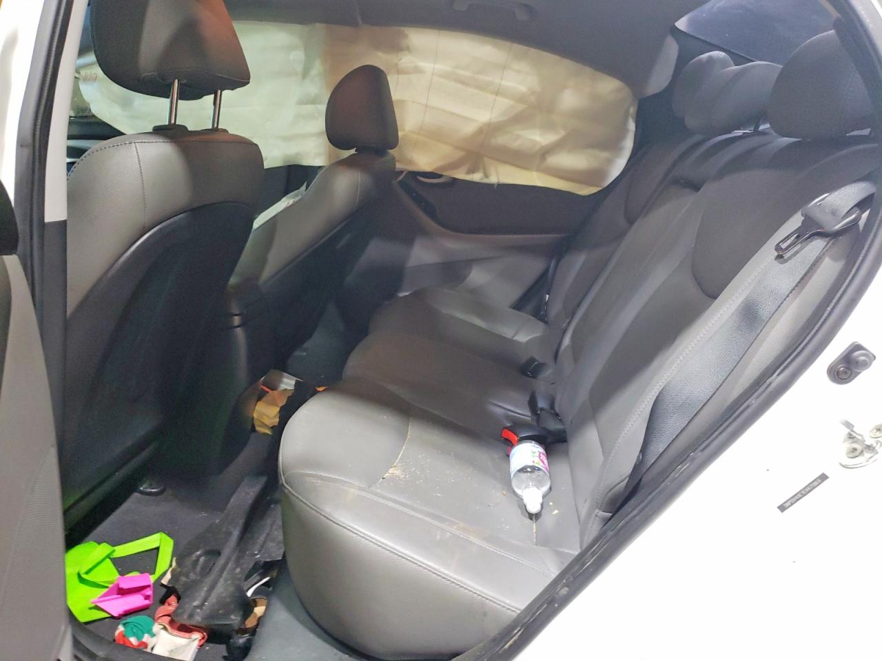 2014 Hyundai Elantra Limited Белый vin: 5NPDH4AE1EH471869