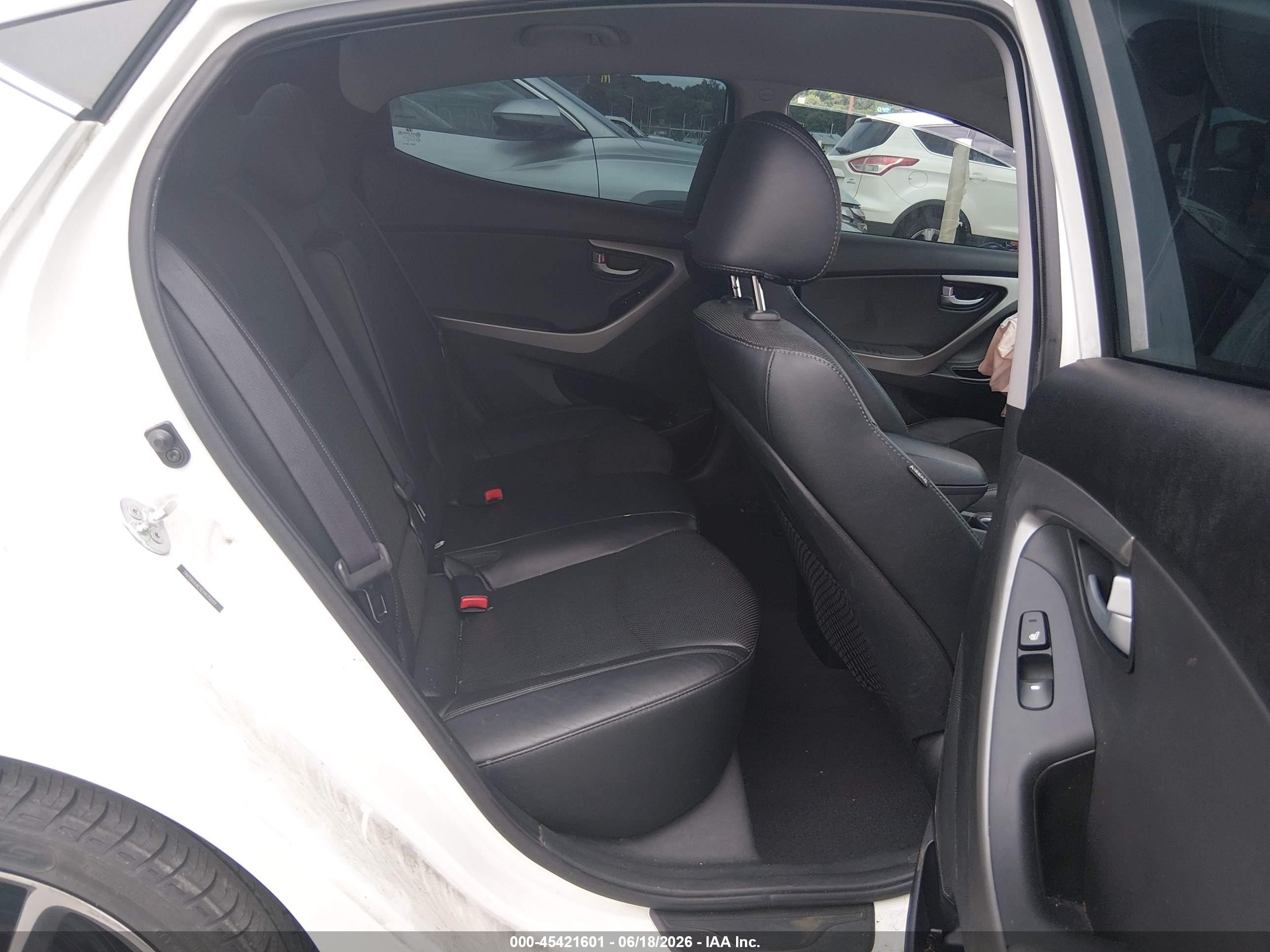 2014 Hyundai Elantra Limited White vin: 5NPDH4AE1EH475551