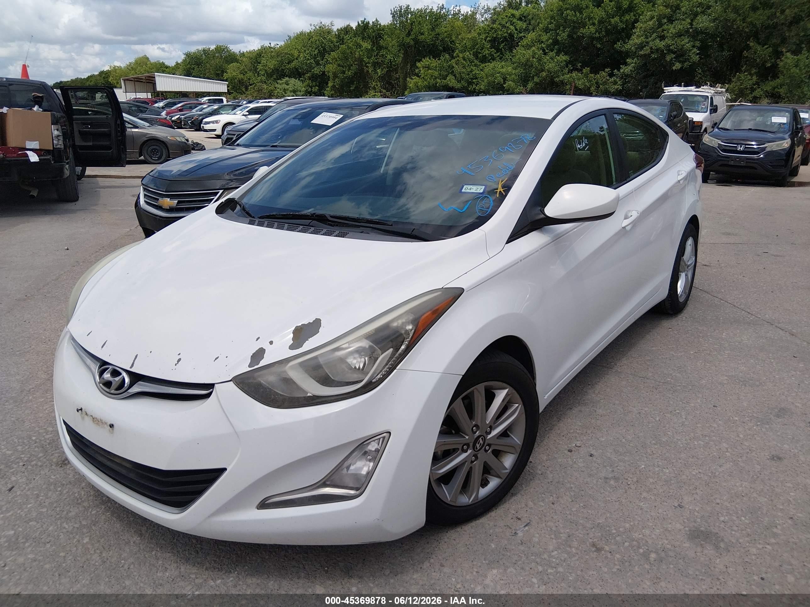 2014 Hyundai Elantra Se White vin: 5NPDH4AE1EH475596