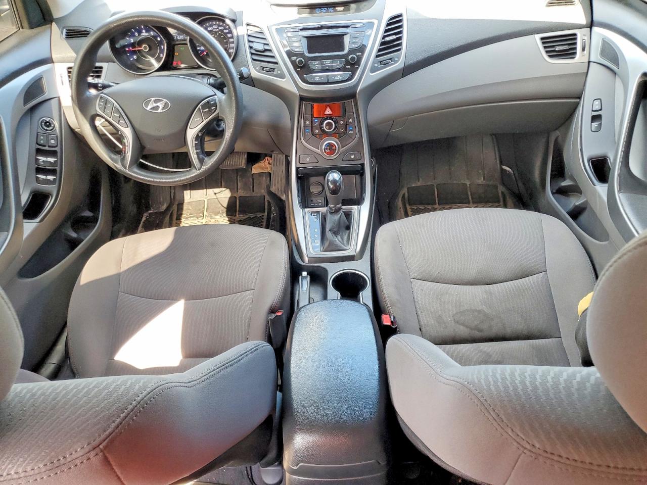2014 Hyundai Elantra Se White vin: 5NPDH4AE1EH484203