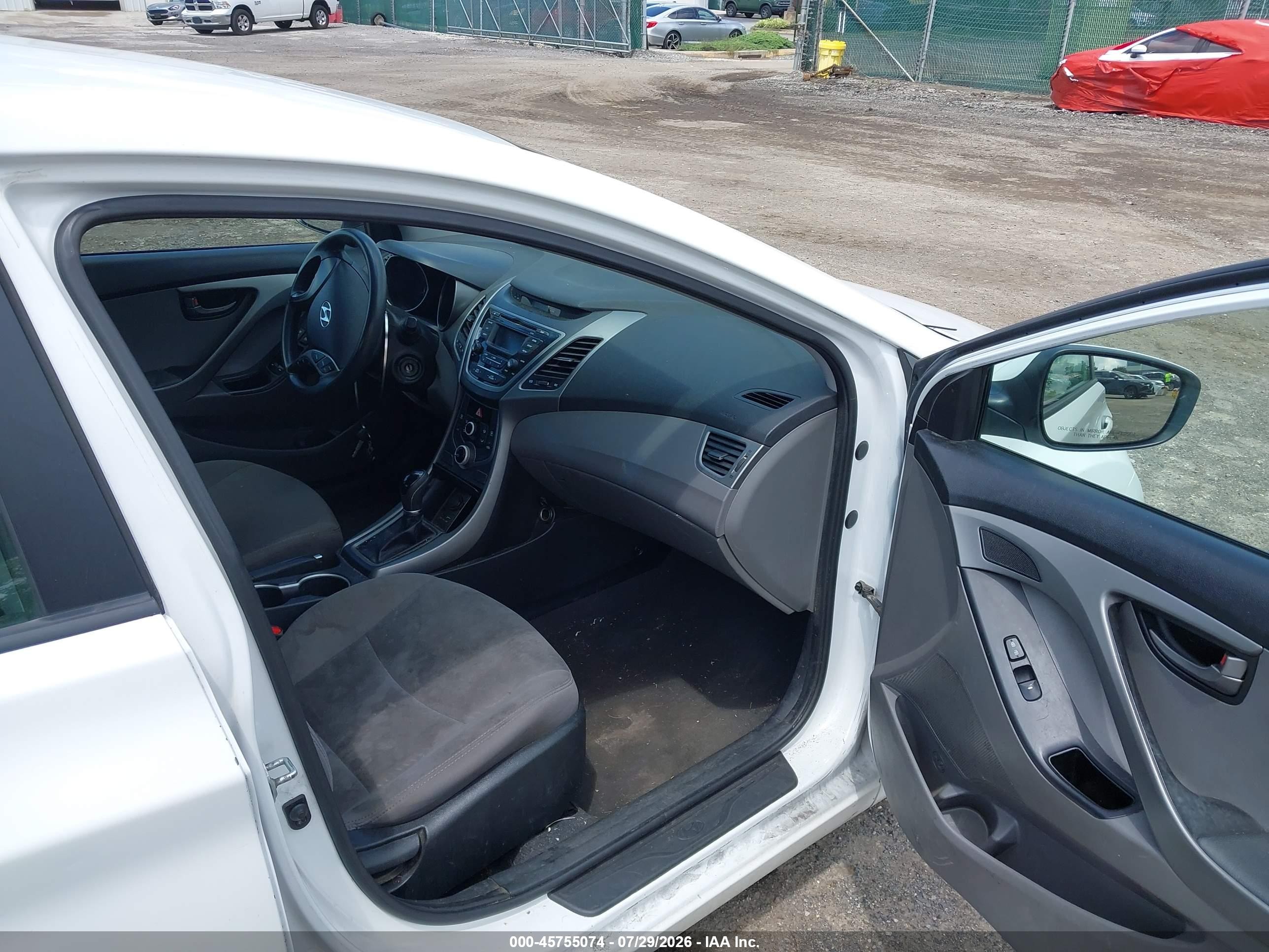 2014 Hyundai Elantra Se White vin: 5NPDH4AE1EH486095