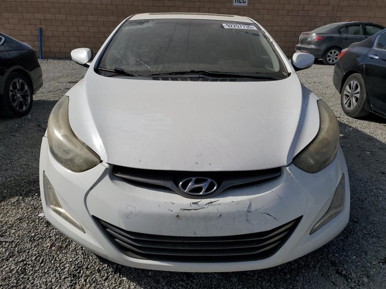 2014 Hyundai Elantra Se White vin: 5NPDH4AE1EH495041