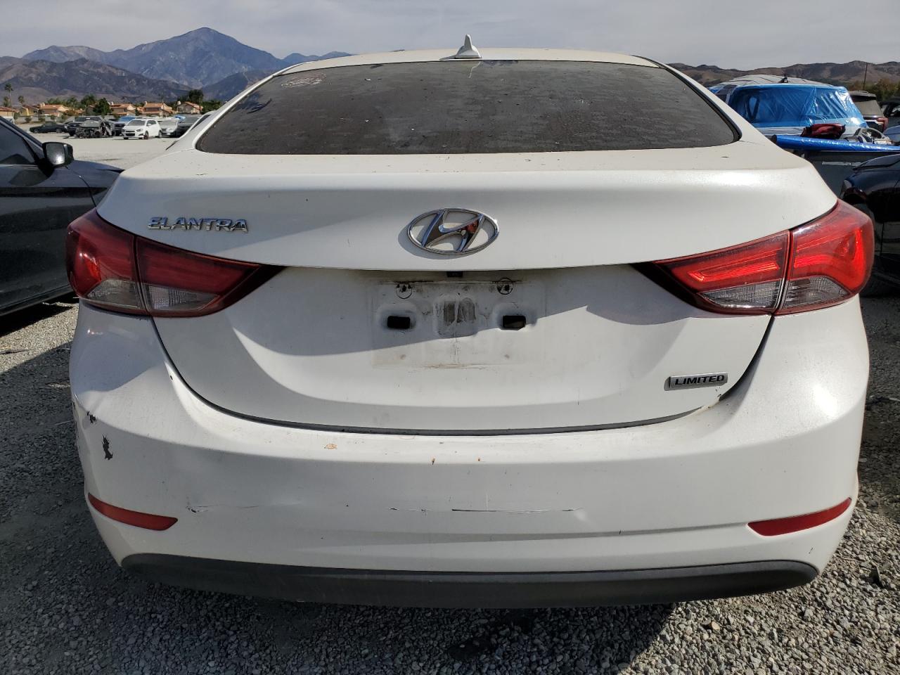 2014 Hyundai Elantra Se White vin: 5NPDH4AE1EH495041