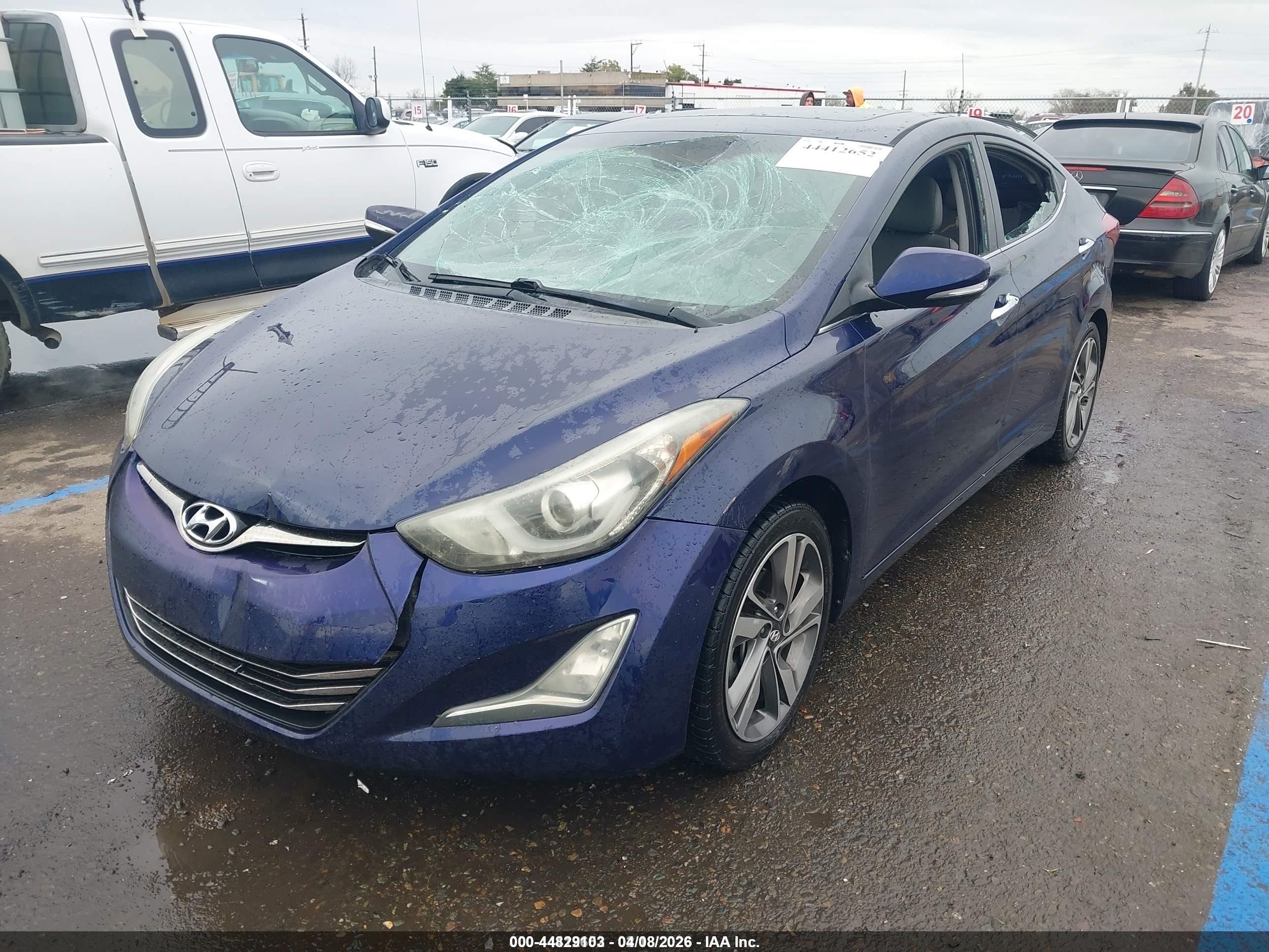 2014 Hyundai Elantra Limited Синий vin: 5NPDH4AE1EH500691