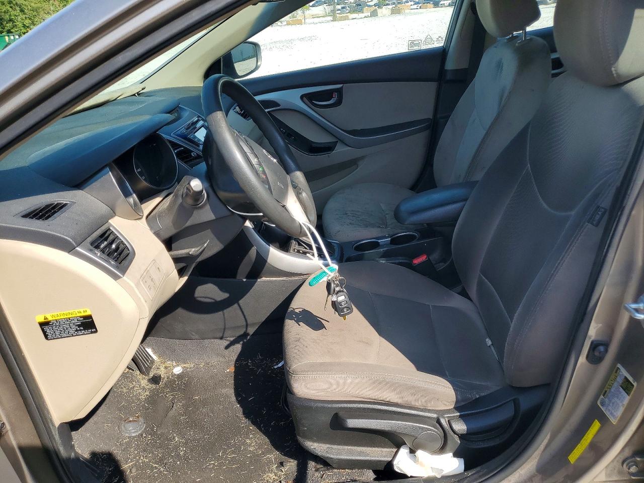 2014 Hyundai Elantra Se Tan vin: 5NPDH4AE1EH501596