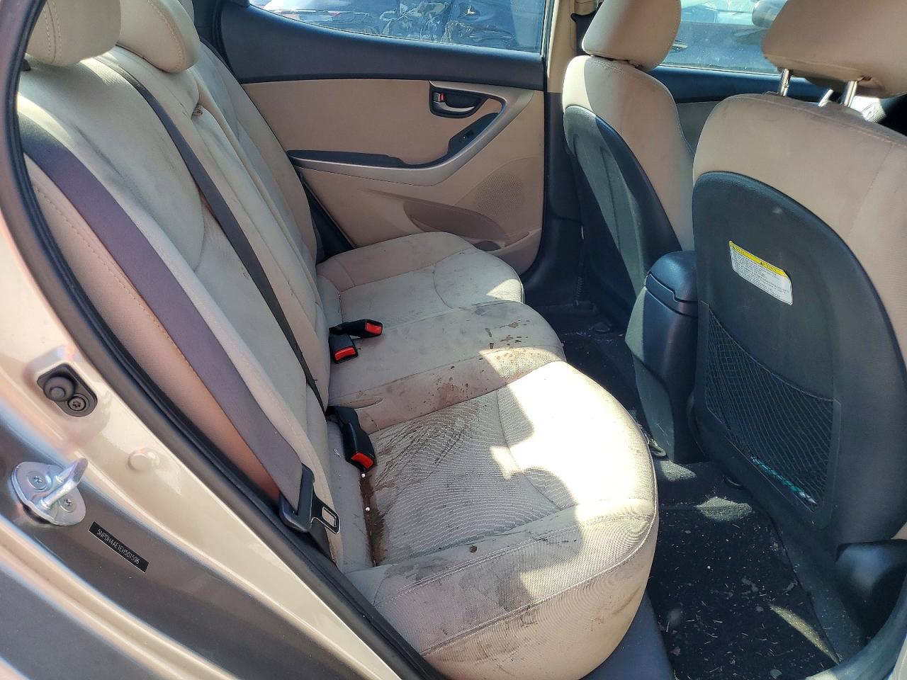 2014 Hyundai Elantra Se Tan vin: 5NPDH4AE1EH501596