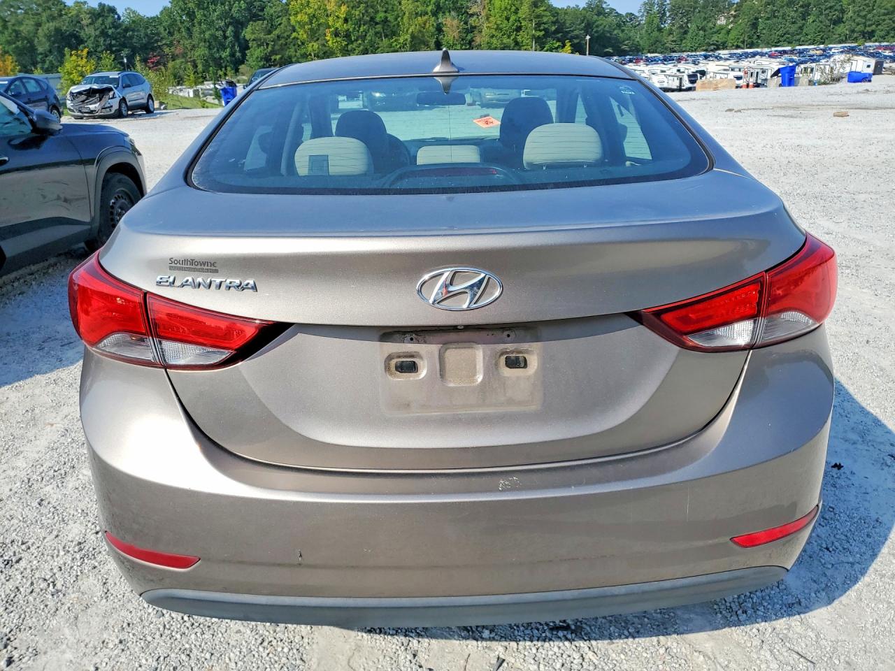 2014 Hyundai Elantra Se Tan vin: 5NPDH4AE1EH501596