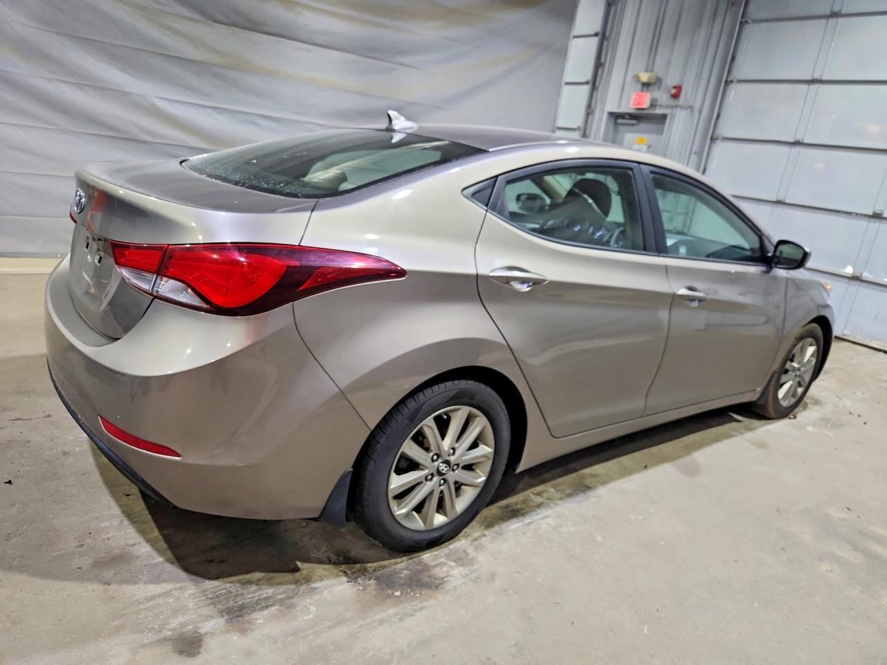 2014 Hyundai Elantra Se Золотой vin: 5NPDH4AE1EH510492