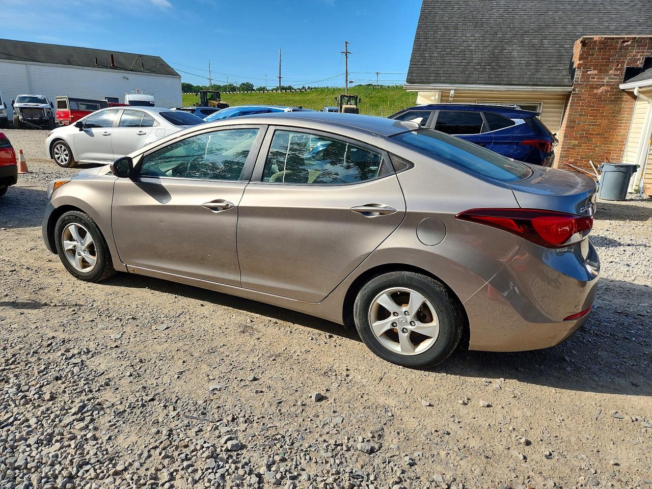 2014 Hyundai Elantra Se Gold vin: 5NPDH4AE1EH513103