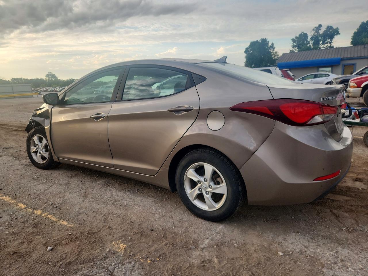 2014 Hyundai Elantra Se Желто-коричневый vin: 5NPDH4AE1EH513988