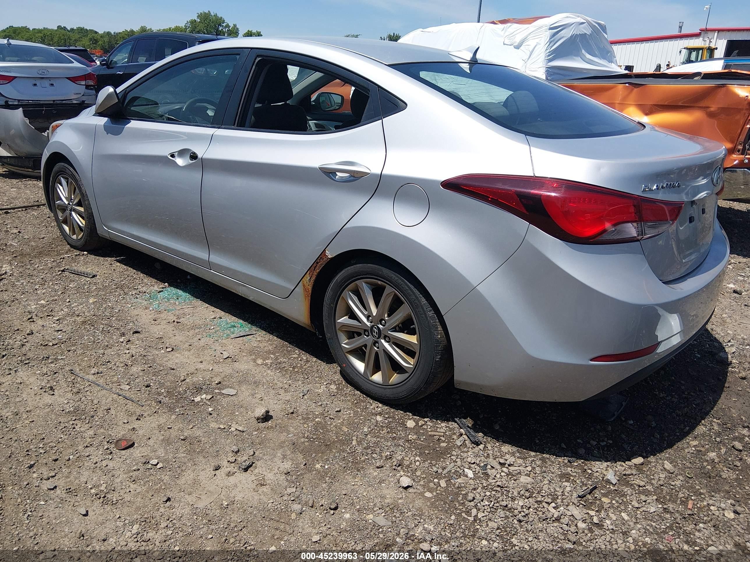 2014 Hyundai Elantra Se Silver vin: 5NPDH4AE1EH515580