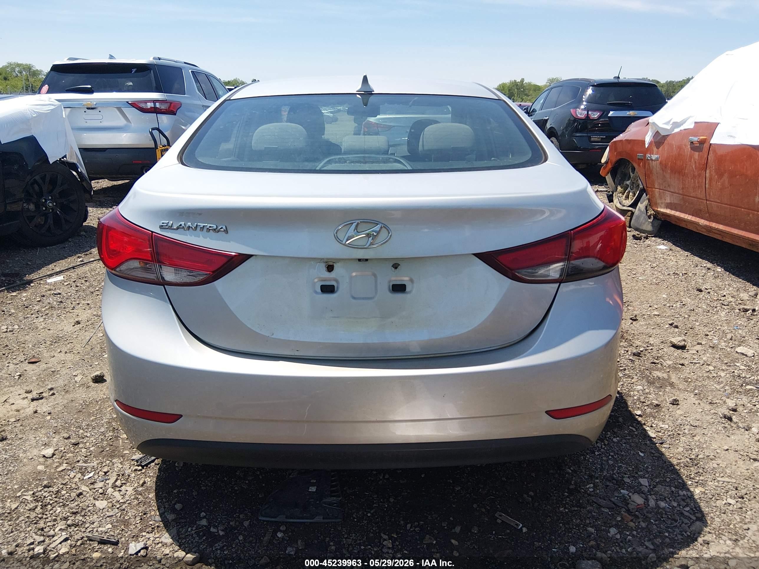 2014 Hyundai Elantra Se Silver vin: 5NPDH4AE1EH515580