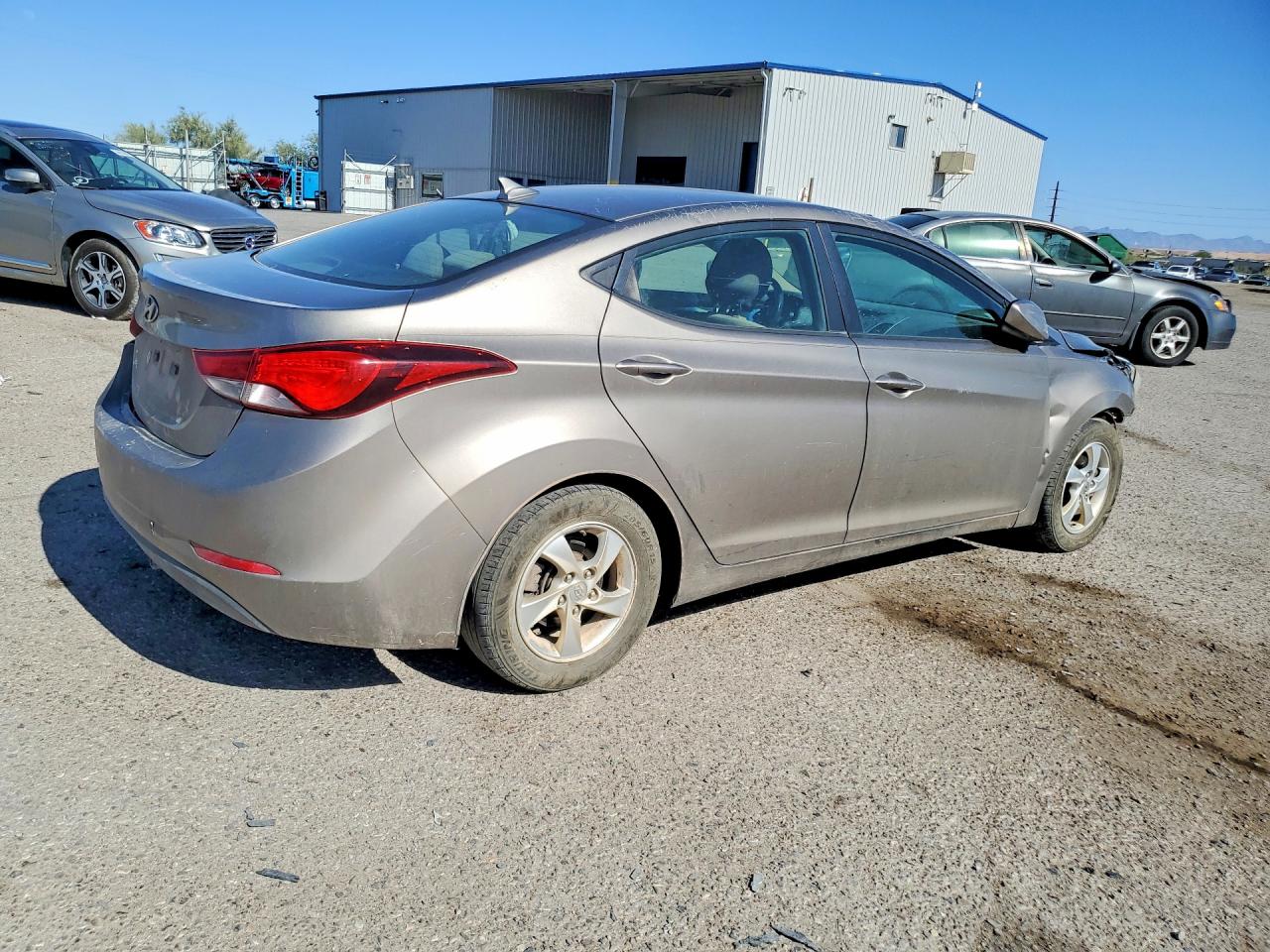 2014 Hyundai Elantra Se Tan vin: 5NPDH4AE1EH518303