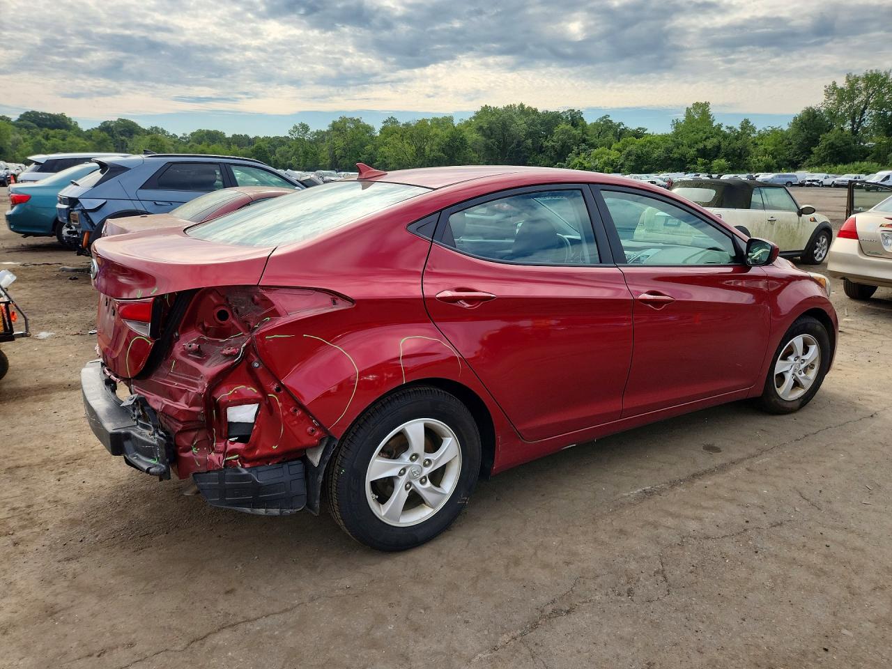 2014 Hyundai Elantra Se Красный vin: 5NPDH4AE1EH541354