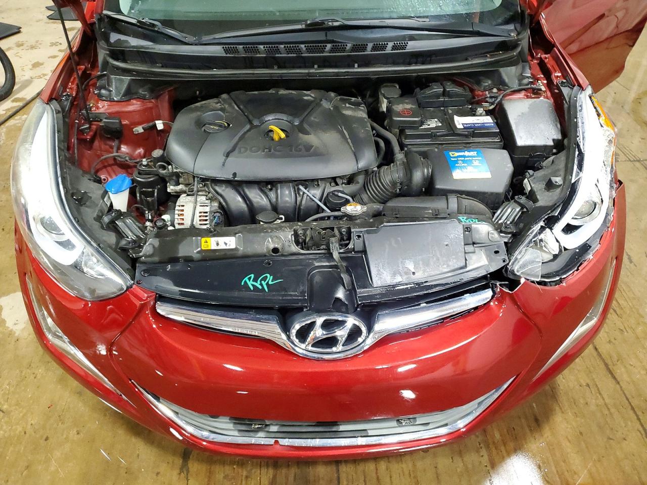 2015 Hyundai Elantra Limited Red vin: 5NPDH4AE1FH551576