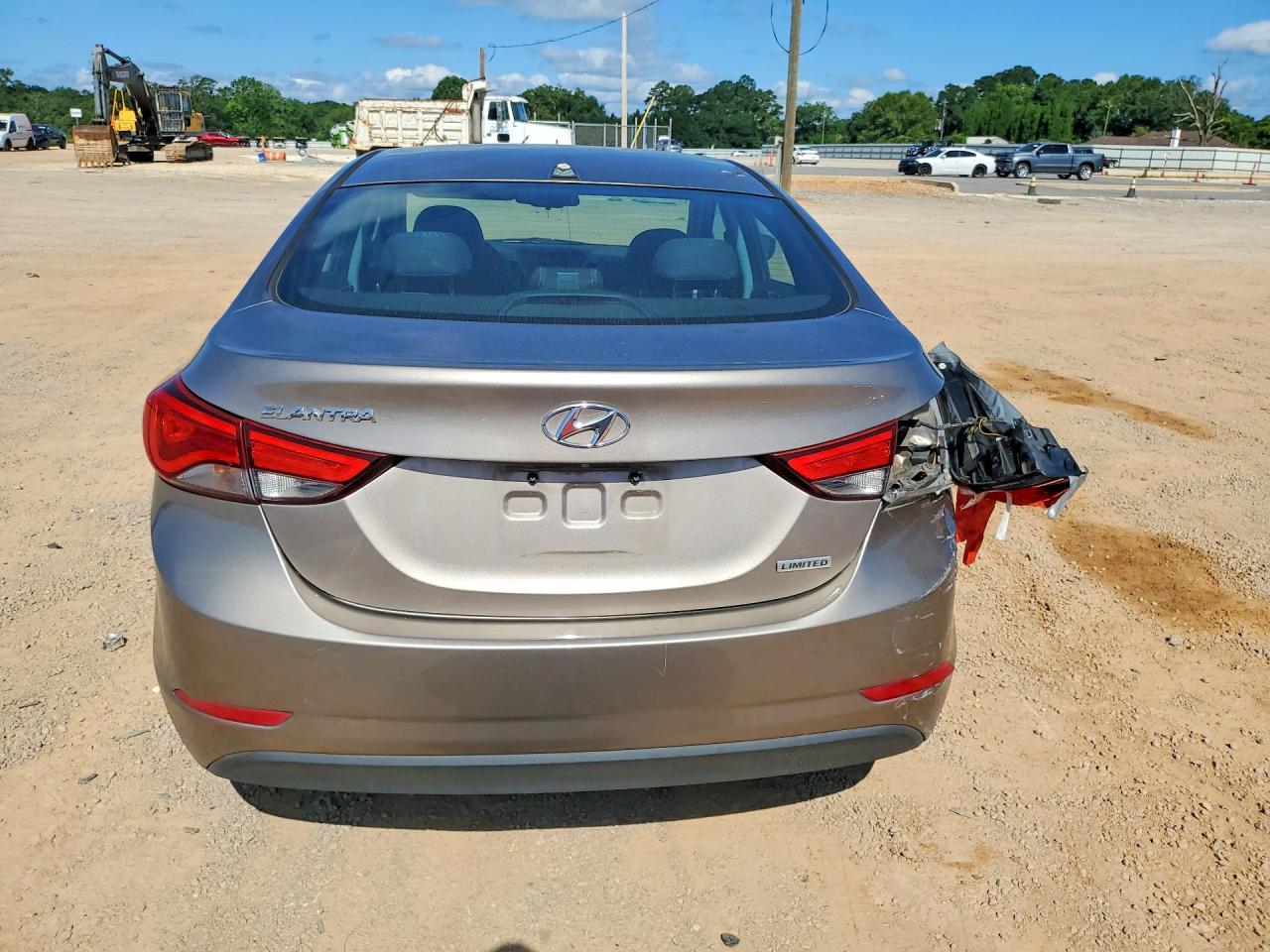 2015 Hyundai Elantra Limited Gold vin: 5NPDH4AE1FH563243