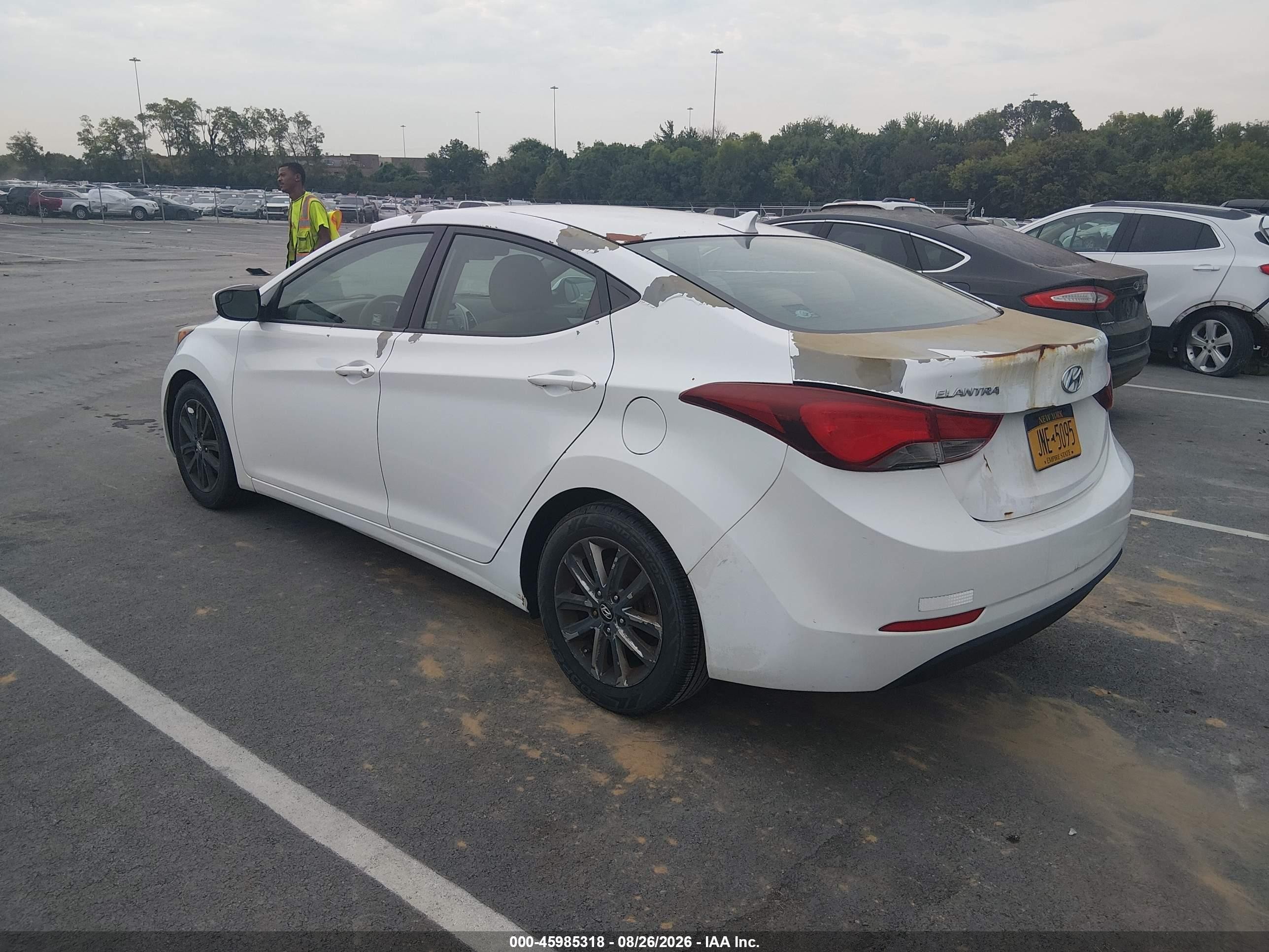 2015 Hyundai Elantra Se Белый vin: 5NPDH4AE1FH571889