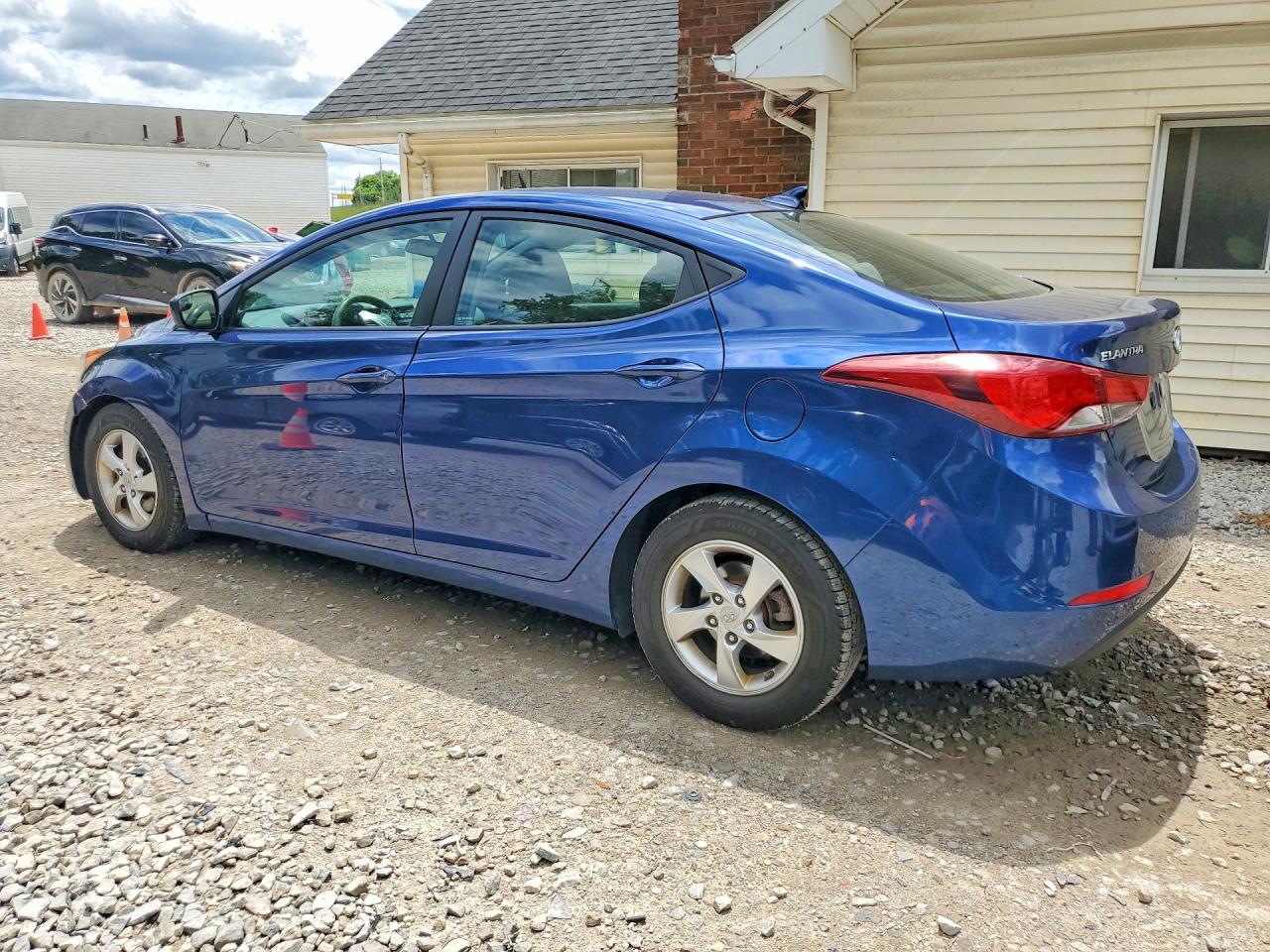 2015 Hyundai Elantra Se Синий vin: 5NPDH4AE1FH575246