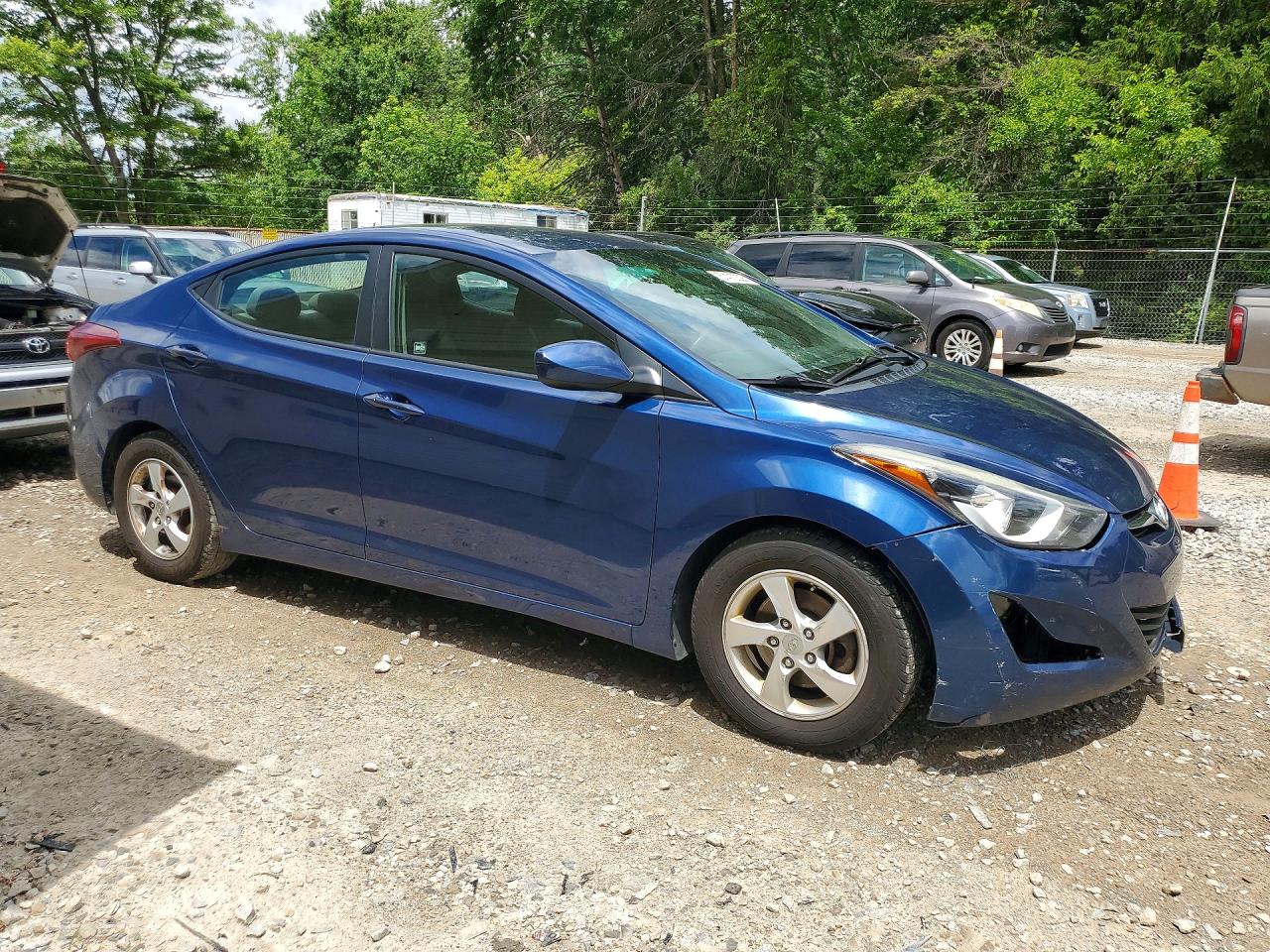 2015 Hyundai Elantra Se Синий vin: 5NPDH4AE1FH575246