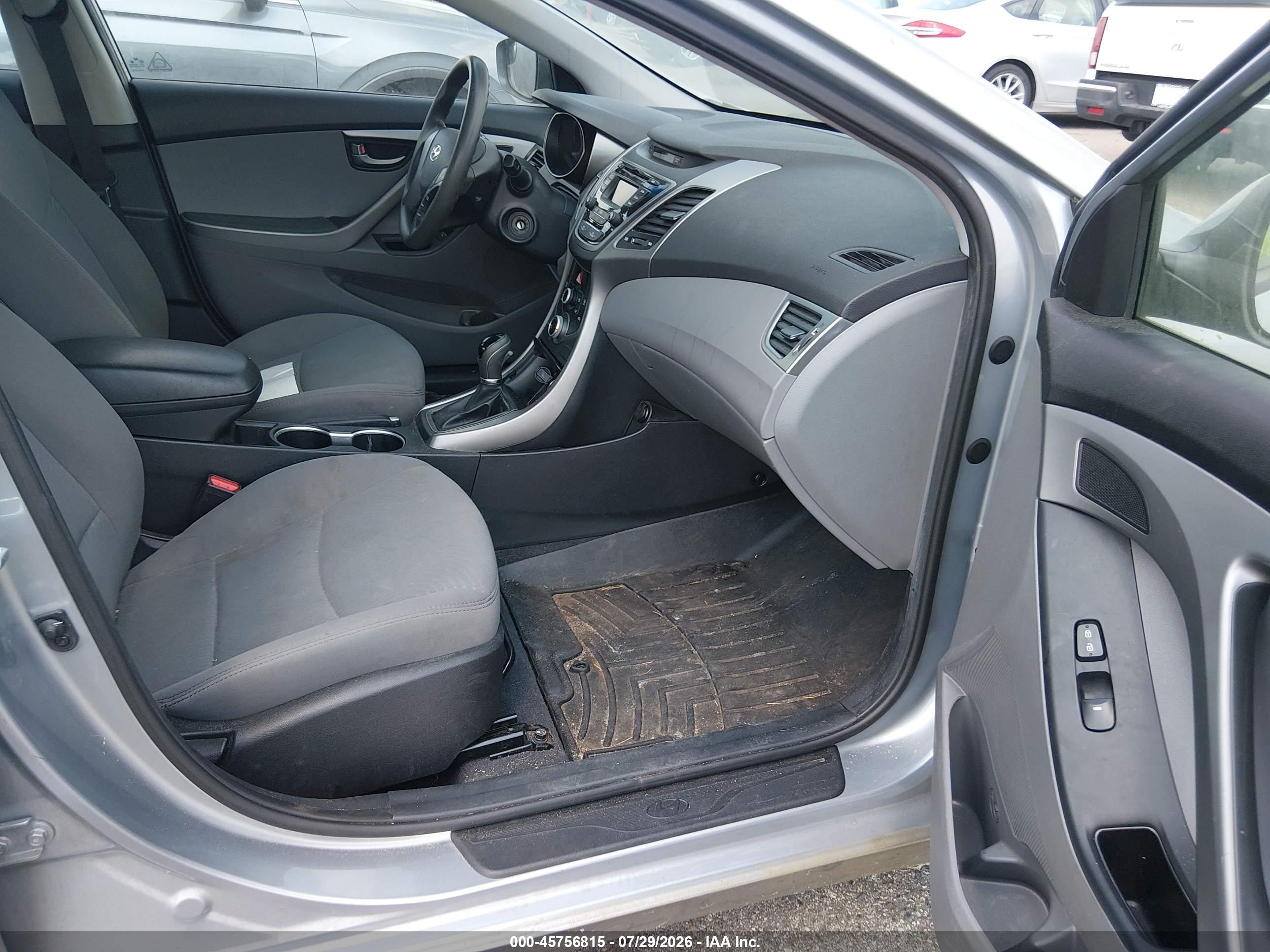 2015 Hyundai Elantra Se Silver vin: 5NPDH4AE1FH579412