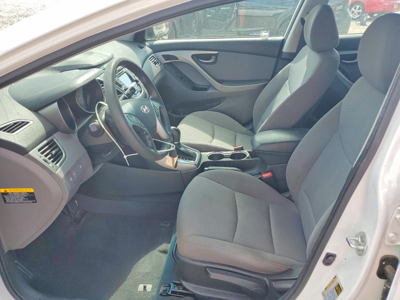 2015 Hyundai Elantra Se White vin: 5NPDH4AE1FH584027