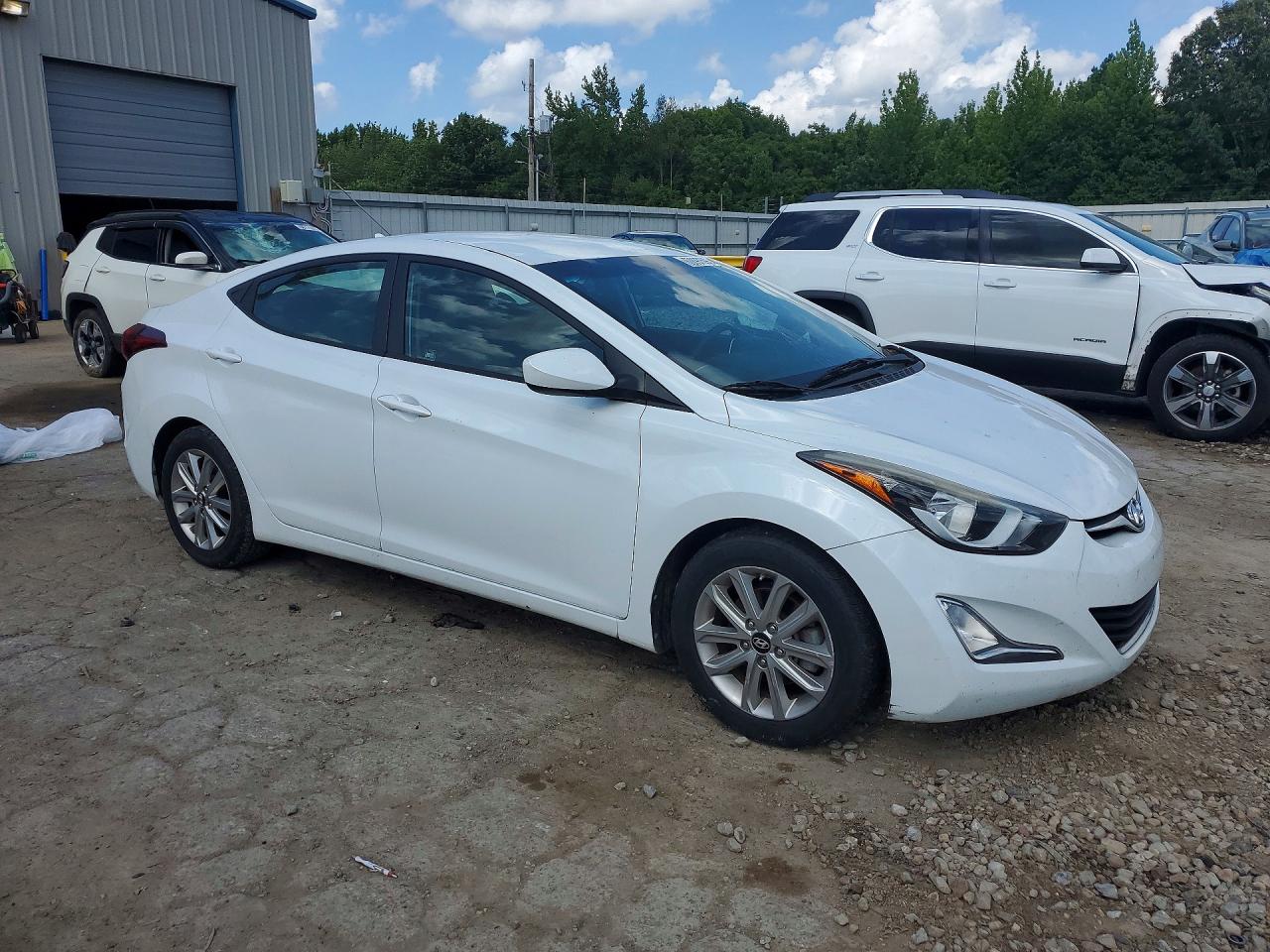 2015 Hyundai Elantra Se White vin: 5NPDH4AE1FH584027