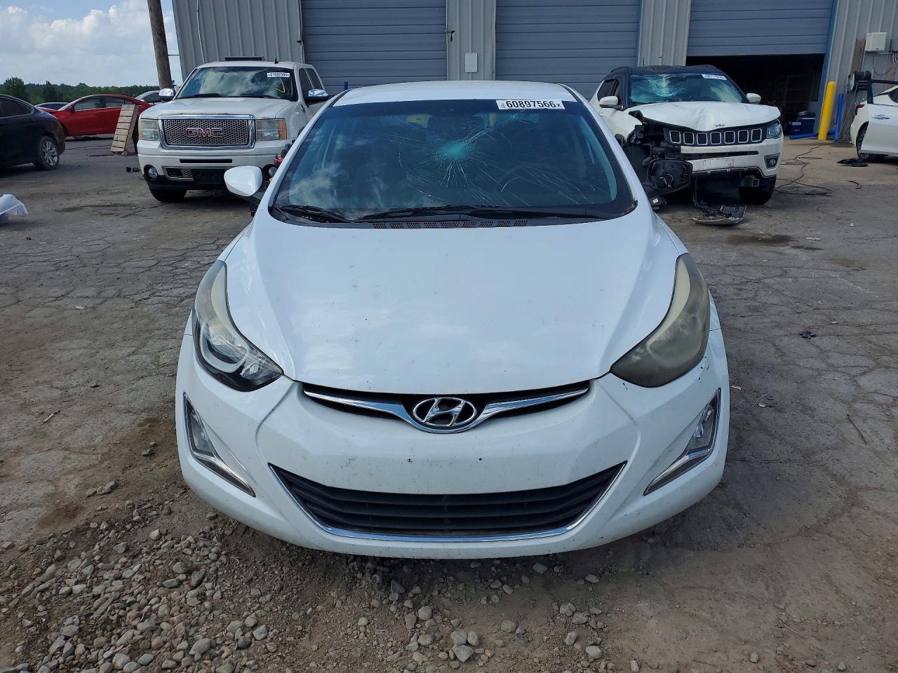 2015 Hyundai Elantra Se White vin: 5NPDH4AE1FH584027