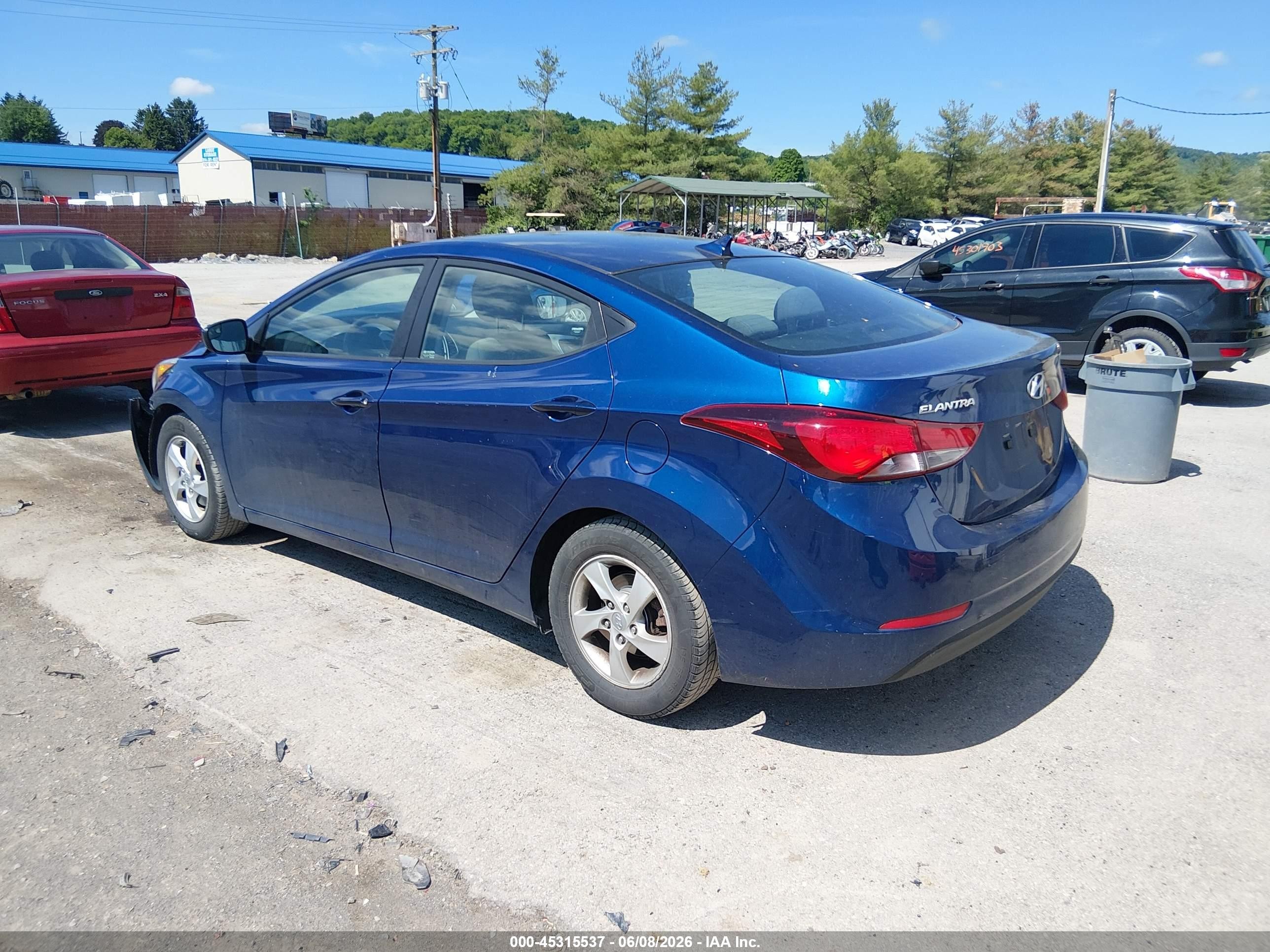 2015 Hyundai Elantra Se Blue vin: 5NPDH4AE1FH587056