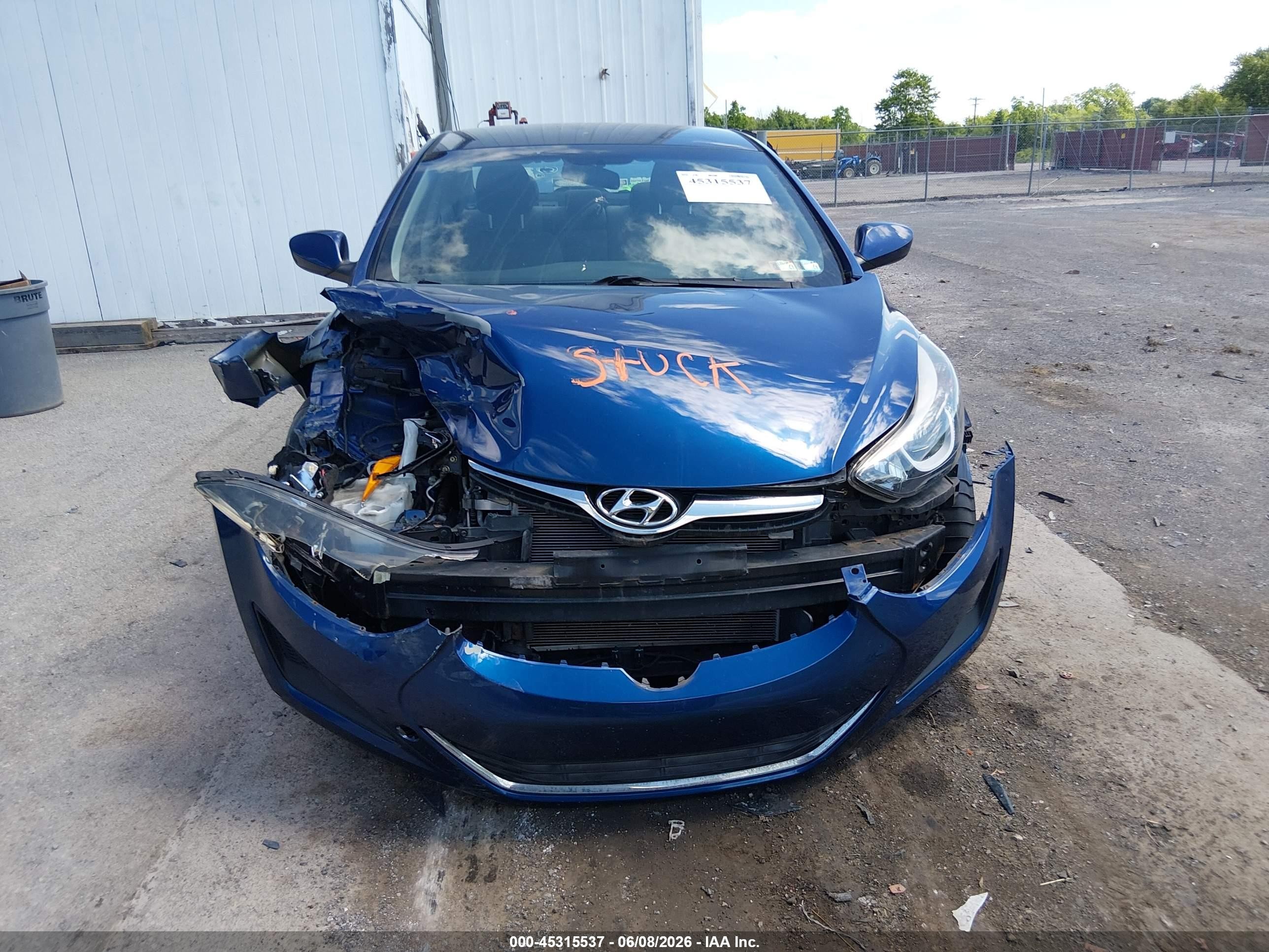2015 Hyundai Elantra Se Blue vin: 5NPDH4AE1FH587056