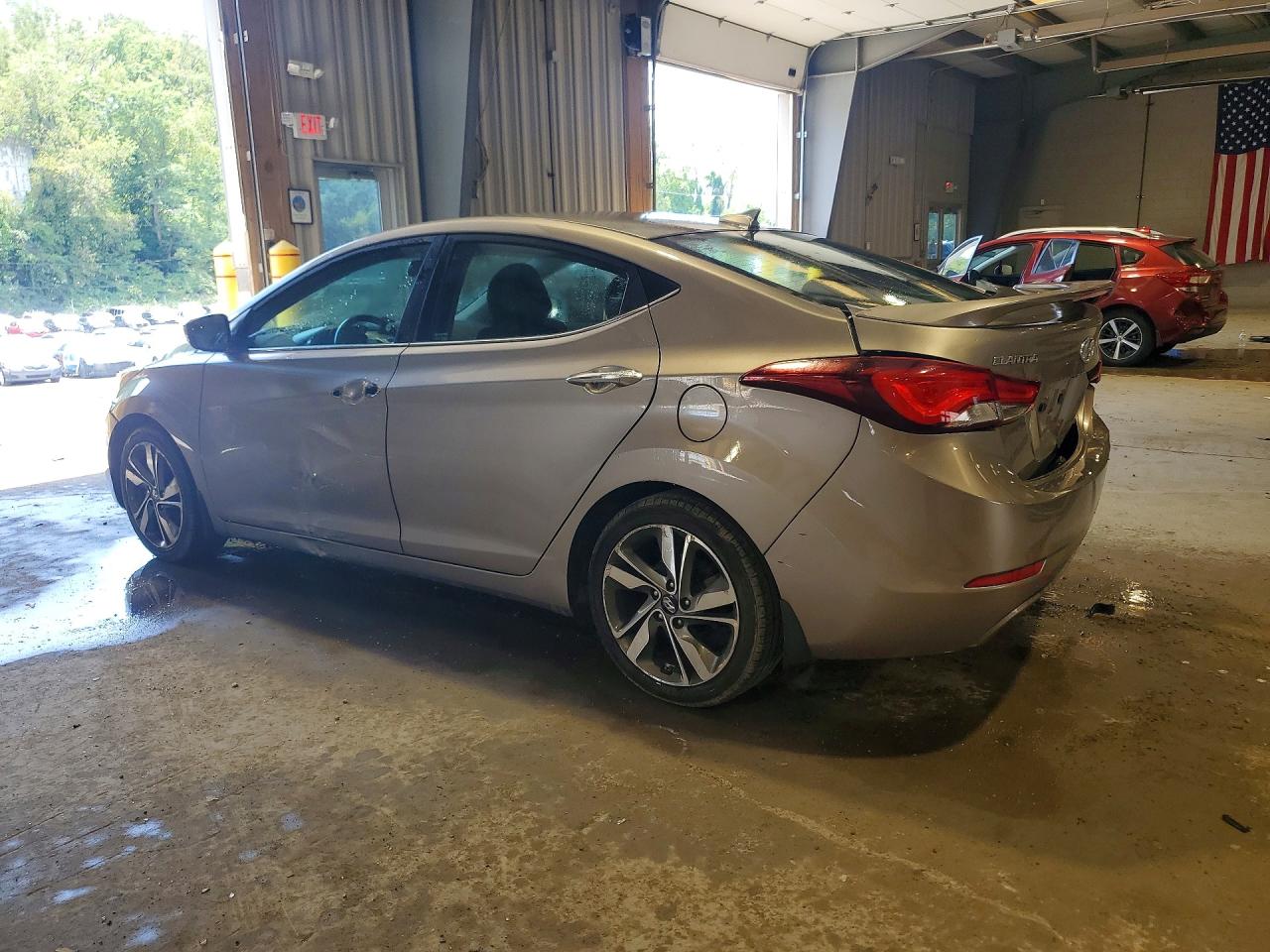 2015 Hyundai Elantra Limited Silver vin: 5NPDH4AE1FH589826