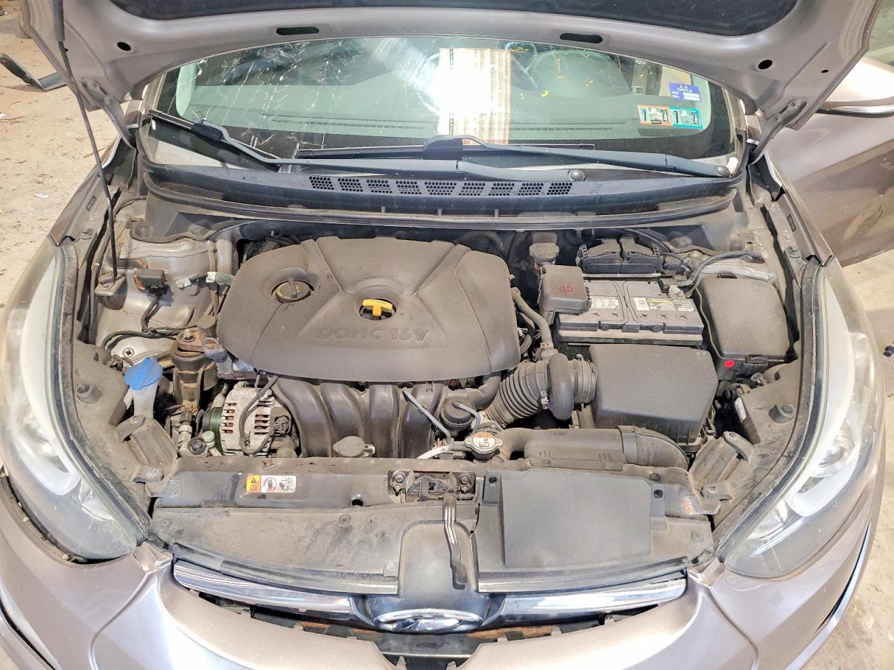 2015 Hyundai Elantra Limited Silver vin: 5NPDH4AE1FH589826