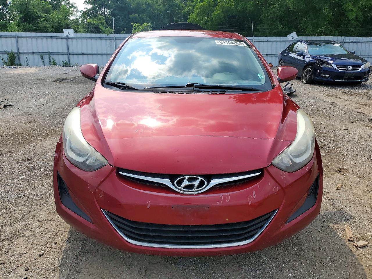 2015 Hyundai Elantra Se Red vin: 5NPDH4AE1FH591625