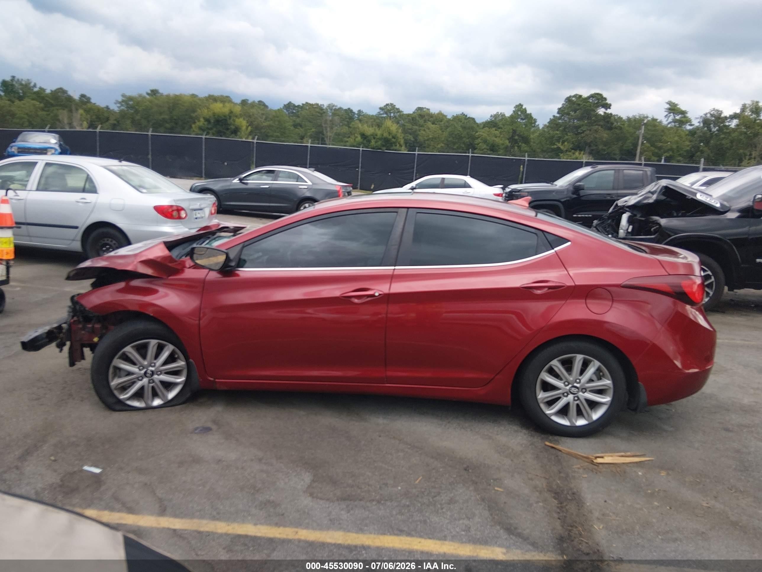 2015 Hyundai Elantra Se Red vin: 5NPDH4AE1FH591902
