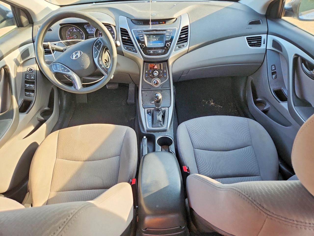 2015 Hyundai Elantra Se Silver vin: 5NPDH4AE1FH605992