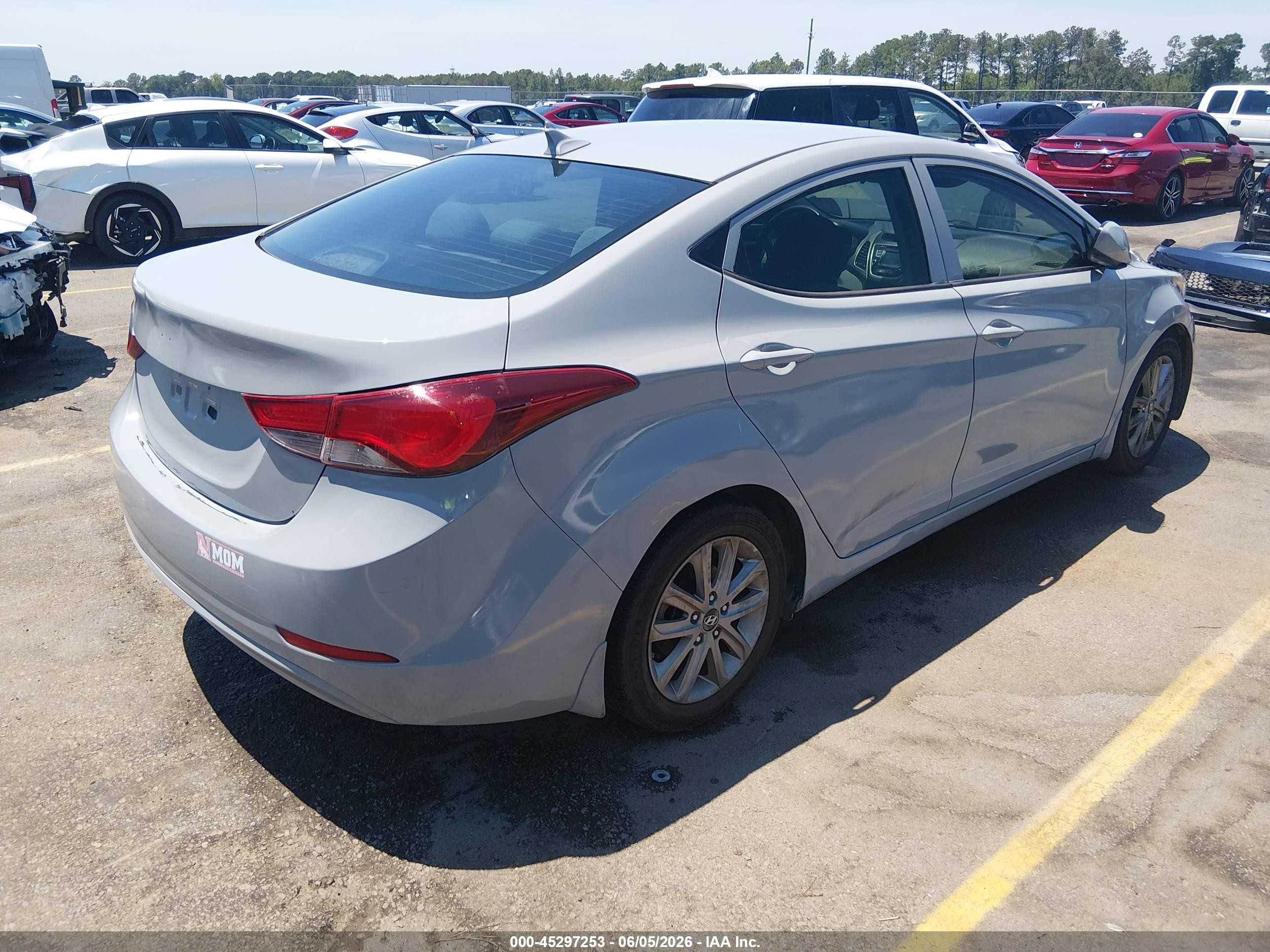 2015 Hyundai Elantra Se Gray vin: 5NPDH4AE1FH608858