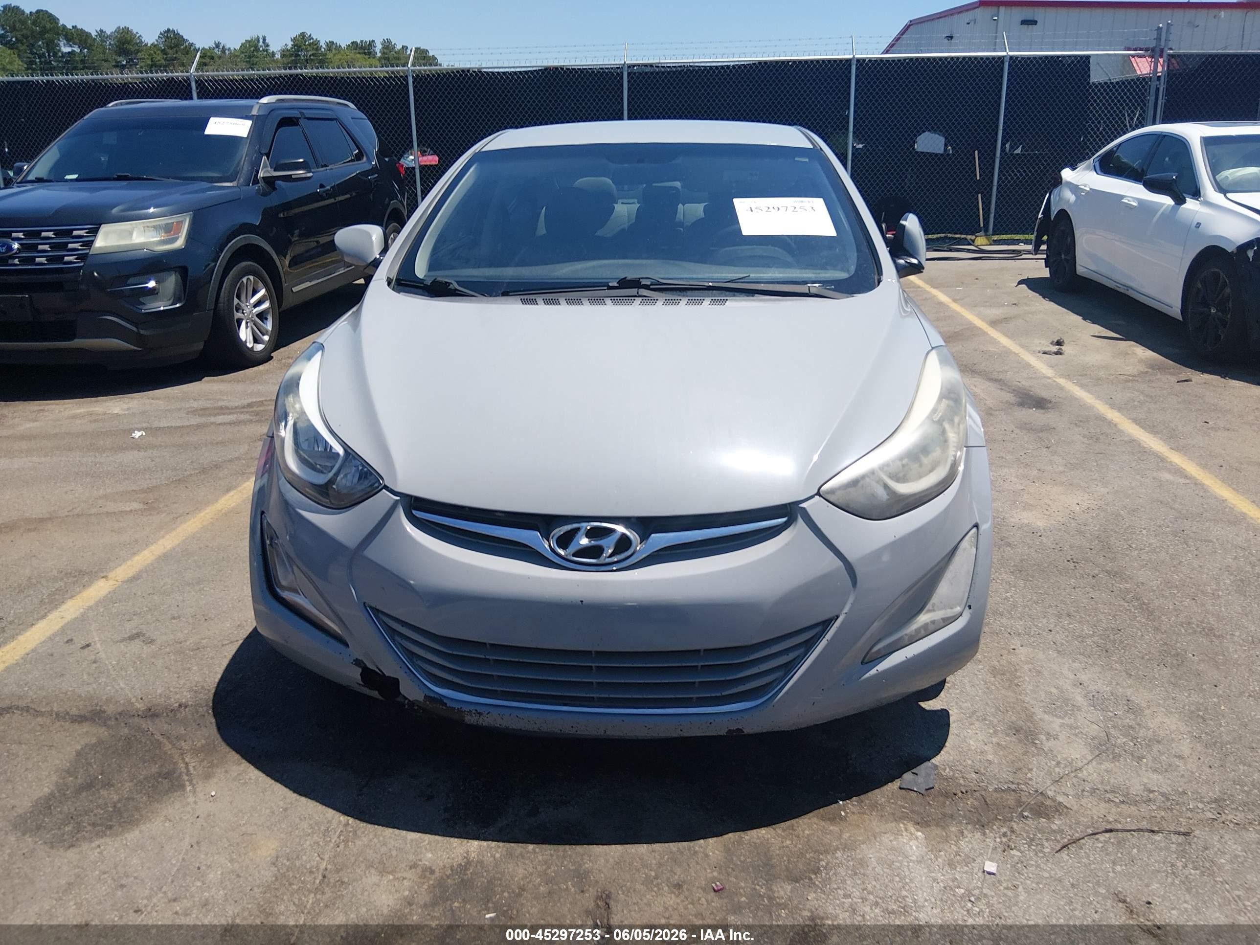 2015 Hyundai Elantra Se Gray vin: 5NPDH4AE1FH608858