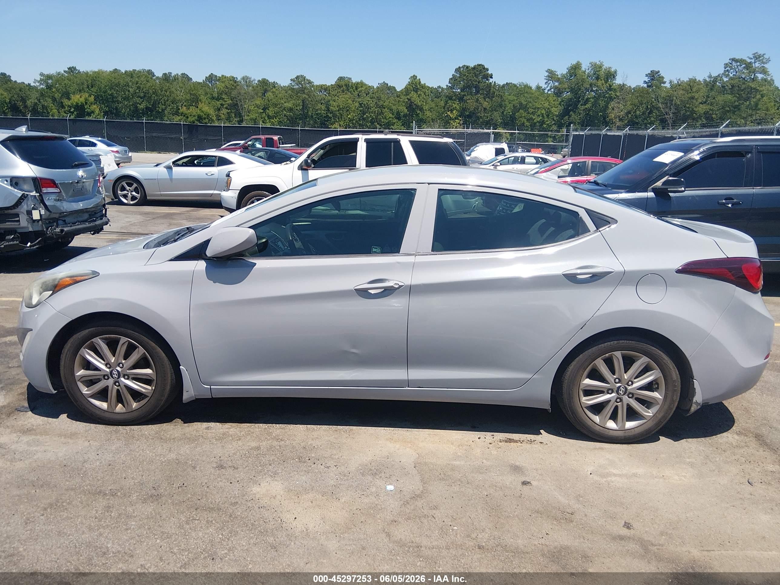 2015 Hyundai Elantra Se Gray vin: 5NPDH4AE1FH608858