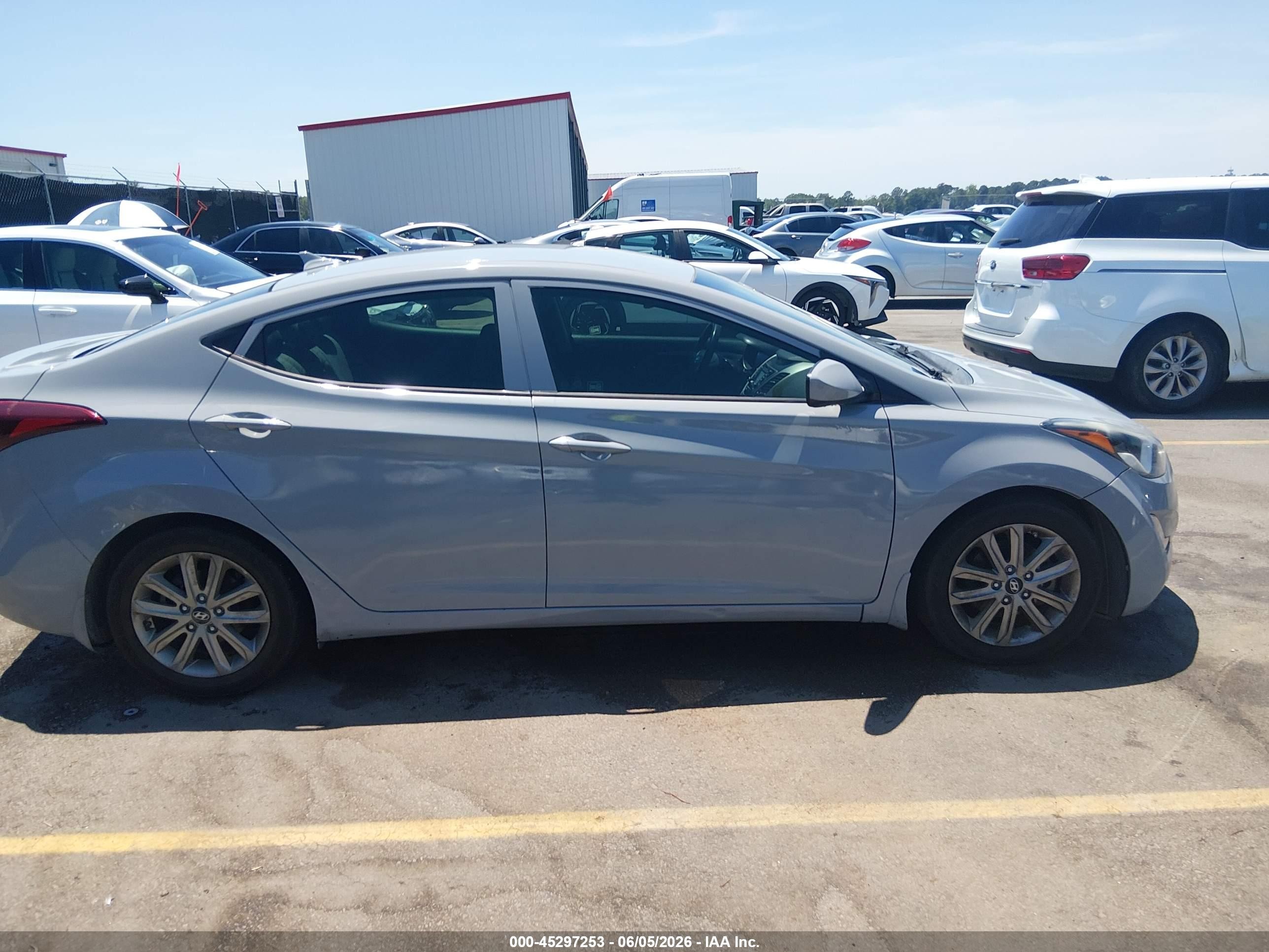2015 Hyundai Elantra Se Gray vin: 5NPDH4AE1FH608858