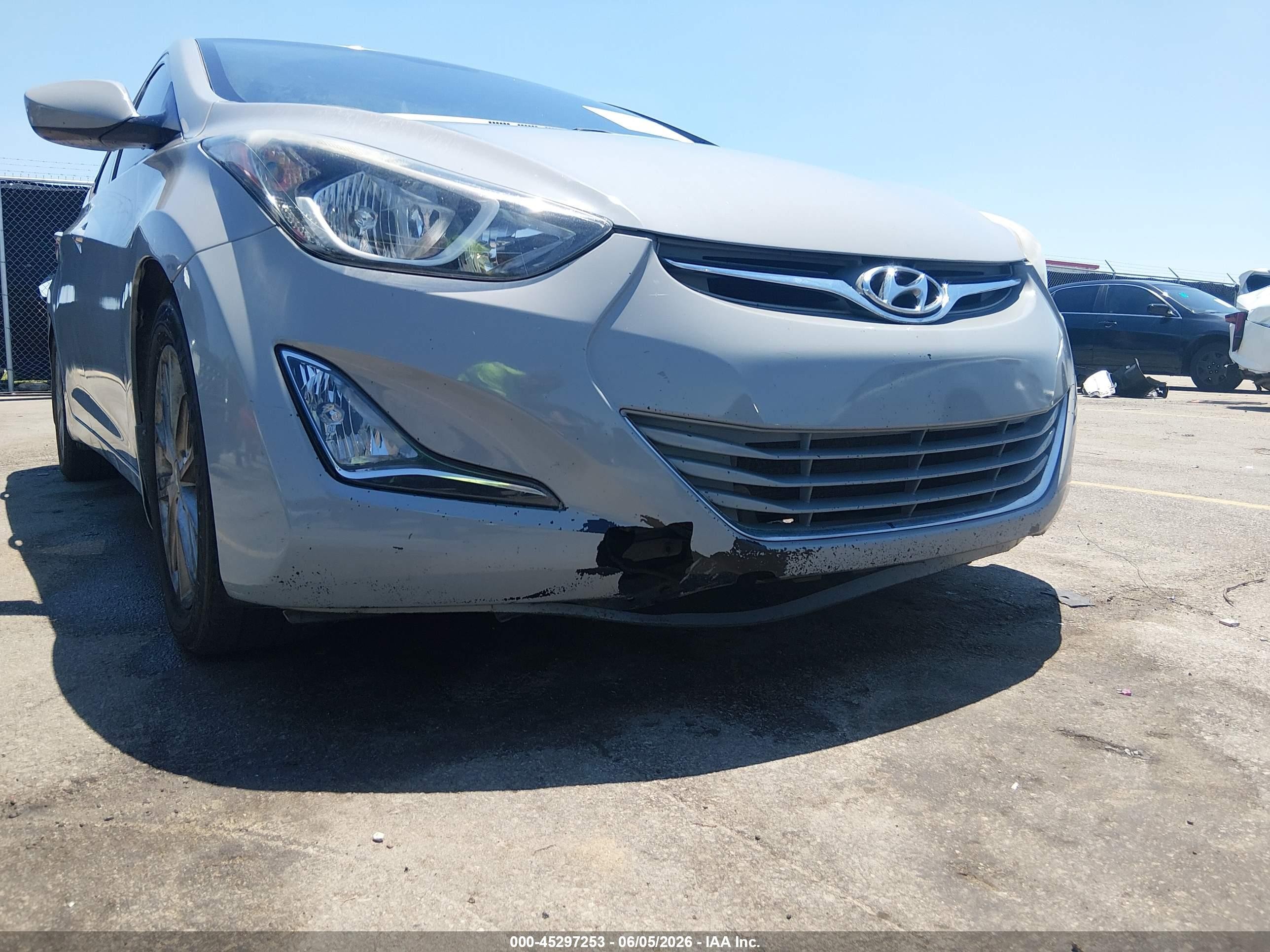 2015 Hyundai Elantra Se Gray vin: 5NPDH4AE1FH608858