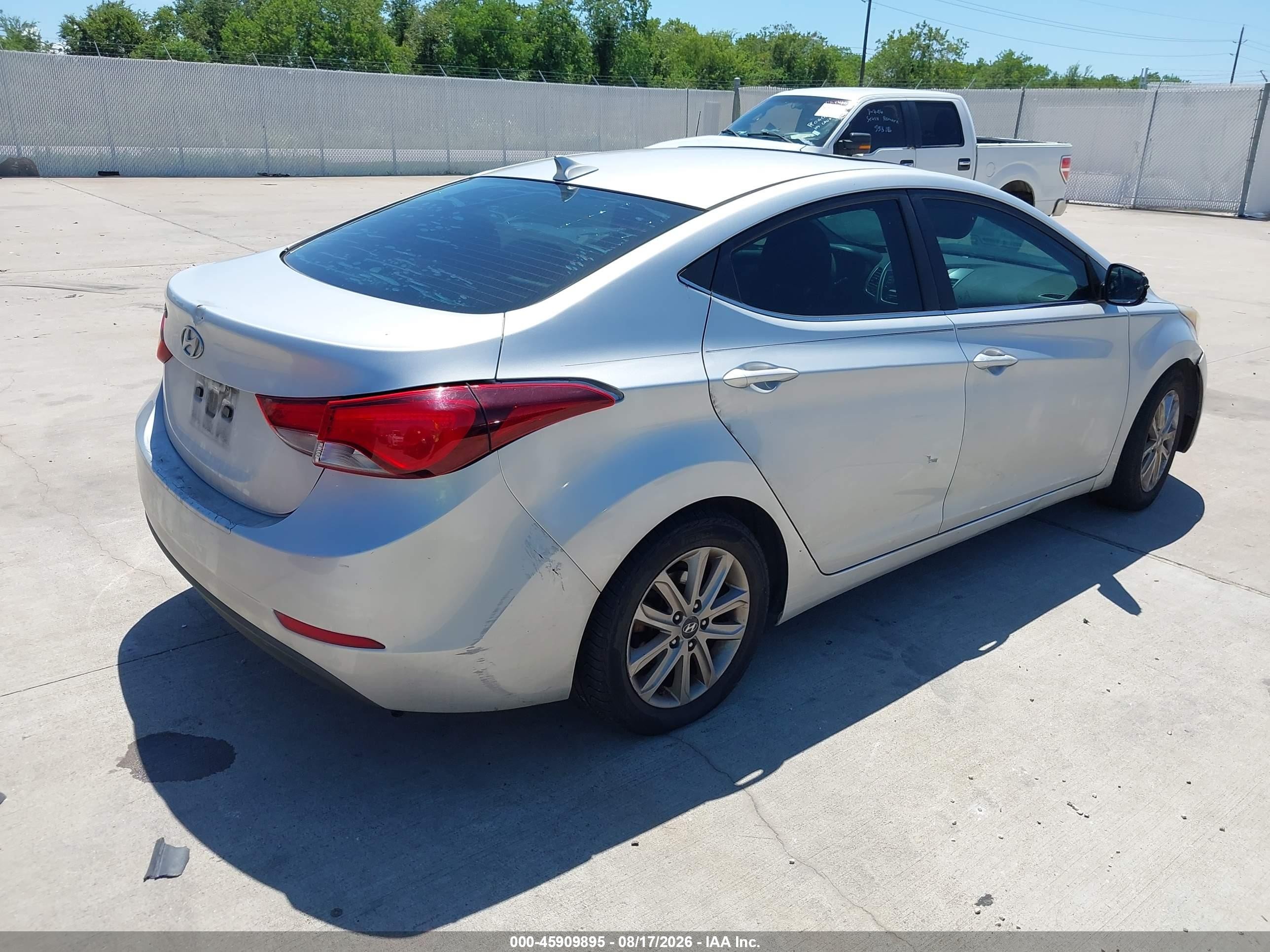 2015 Hyundai Elantra Se Silver vin: 5NPDH4AE1FH615261