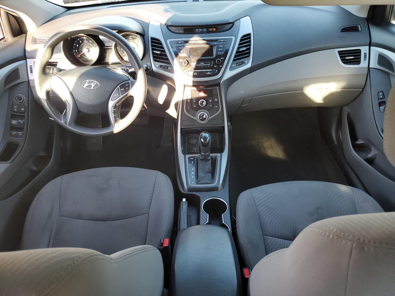 2015 Hyundai Elantra Se Silver vin: 5NPDH4AE1FH629032