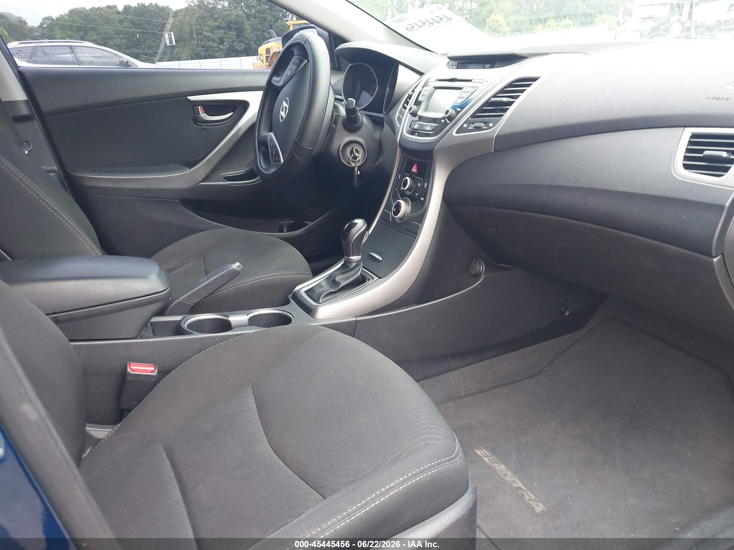 2015 Hyundai Elantra Se Blue vin: 5NPDH4AE1FH629354